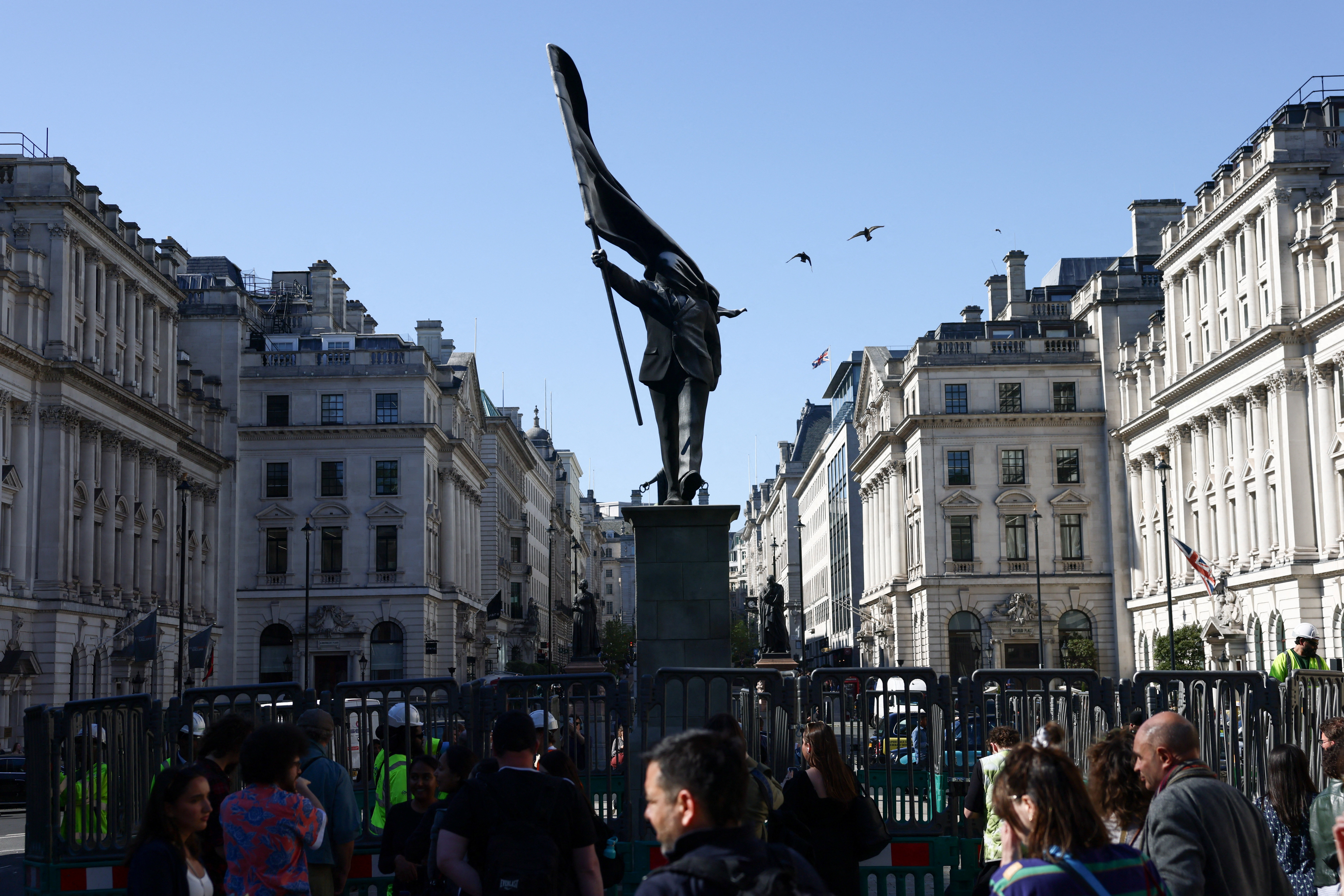 V središču Londona vzniknil nov Banksyjev kip