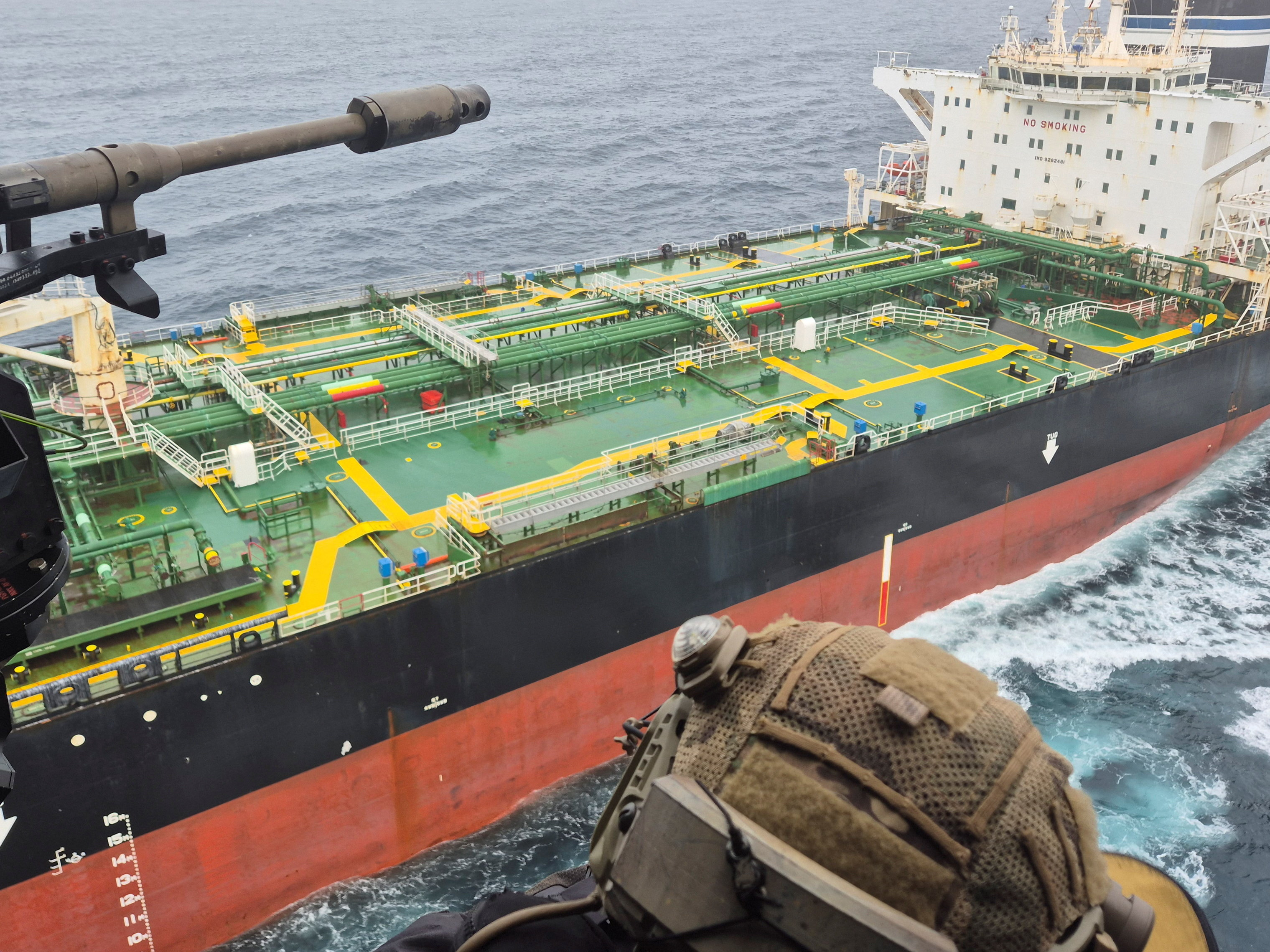 Francija v Atlantiku prestregla ruski tanker