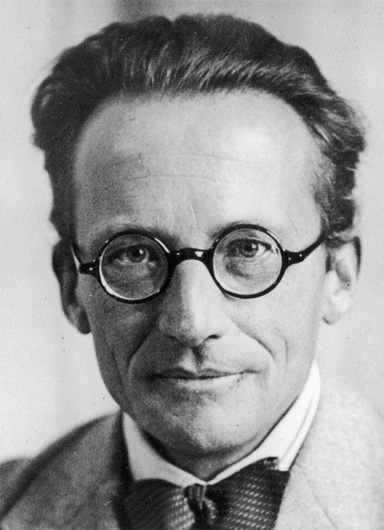 Erwin Schrödinger, avstrijski kvatni fizik, Nobelov nagrajenec
