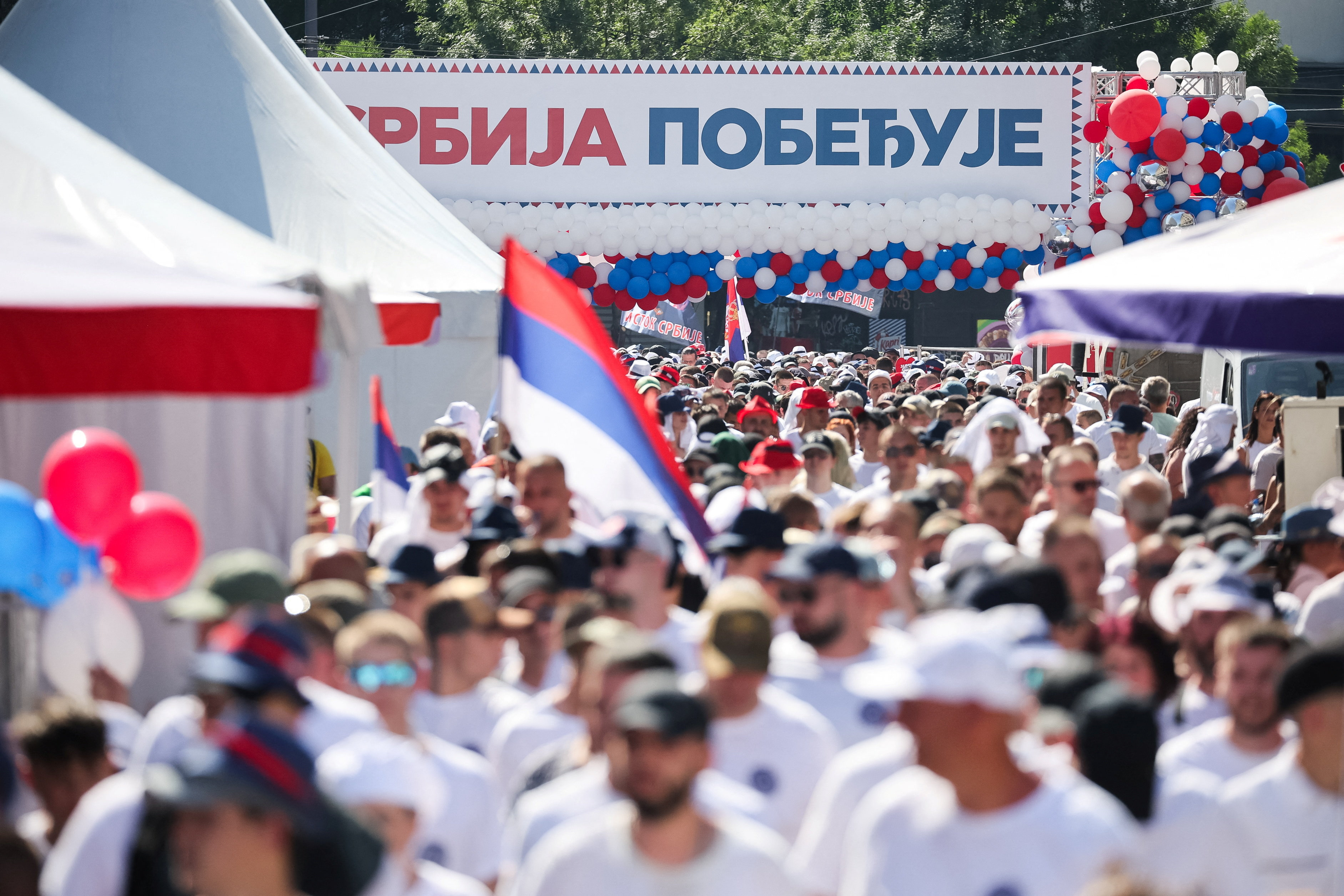 Shod vladajoče Srbske napredne stranke v Beogradu