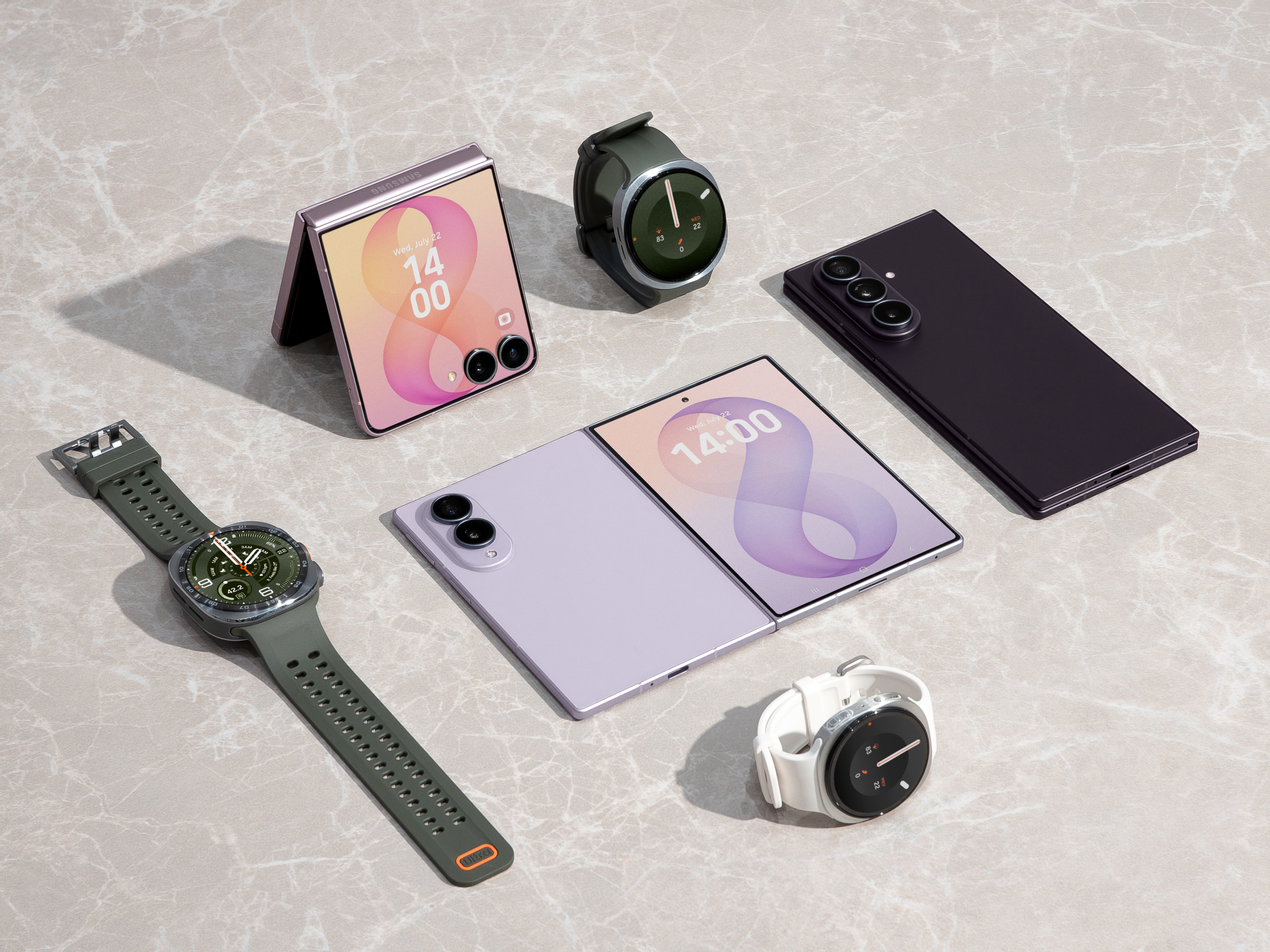 219-lifestyle-galaxy-watch-ultra2-watch9-hero-product-1