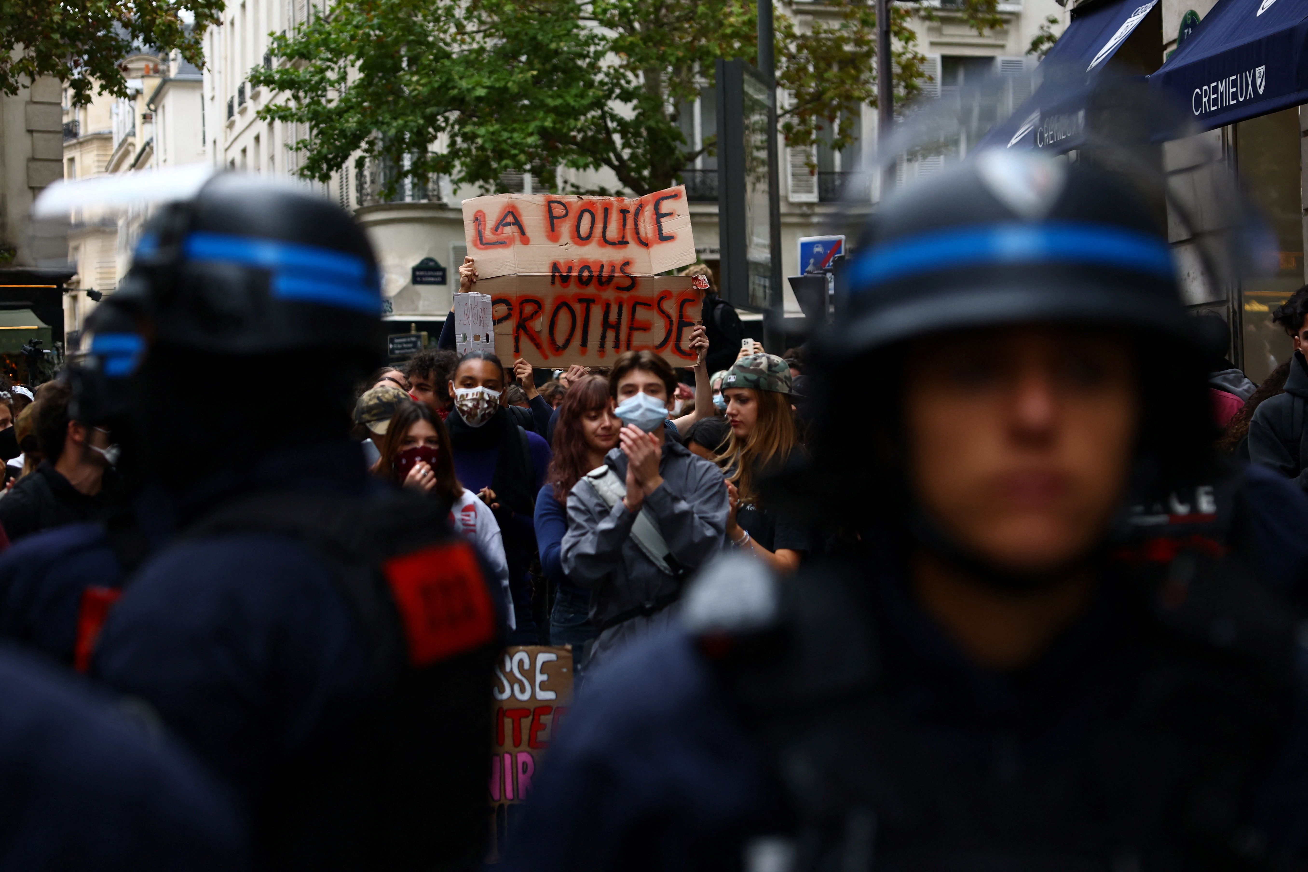 protesti v Franciji