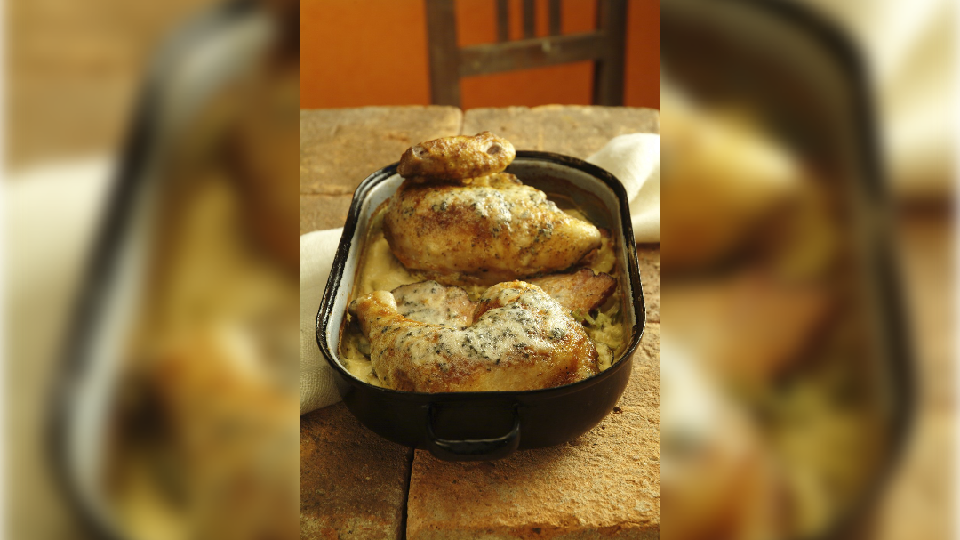 Piščanec s krompirjem v smetanovi omaki