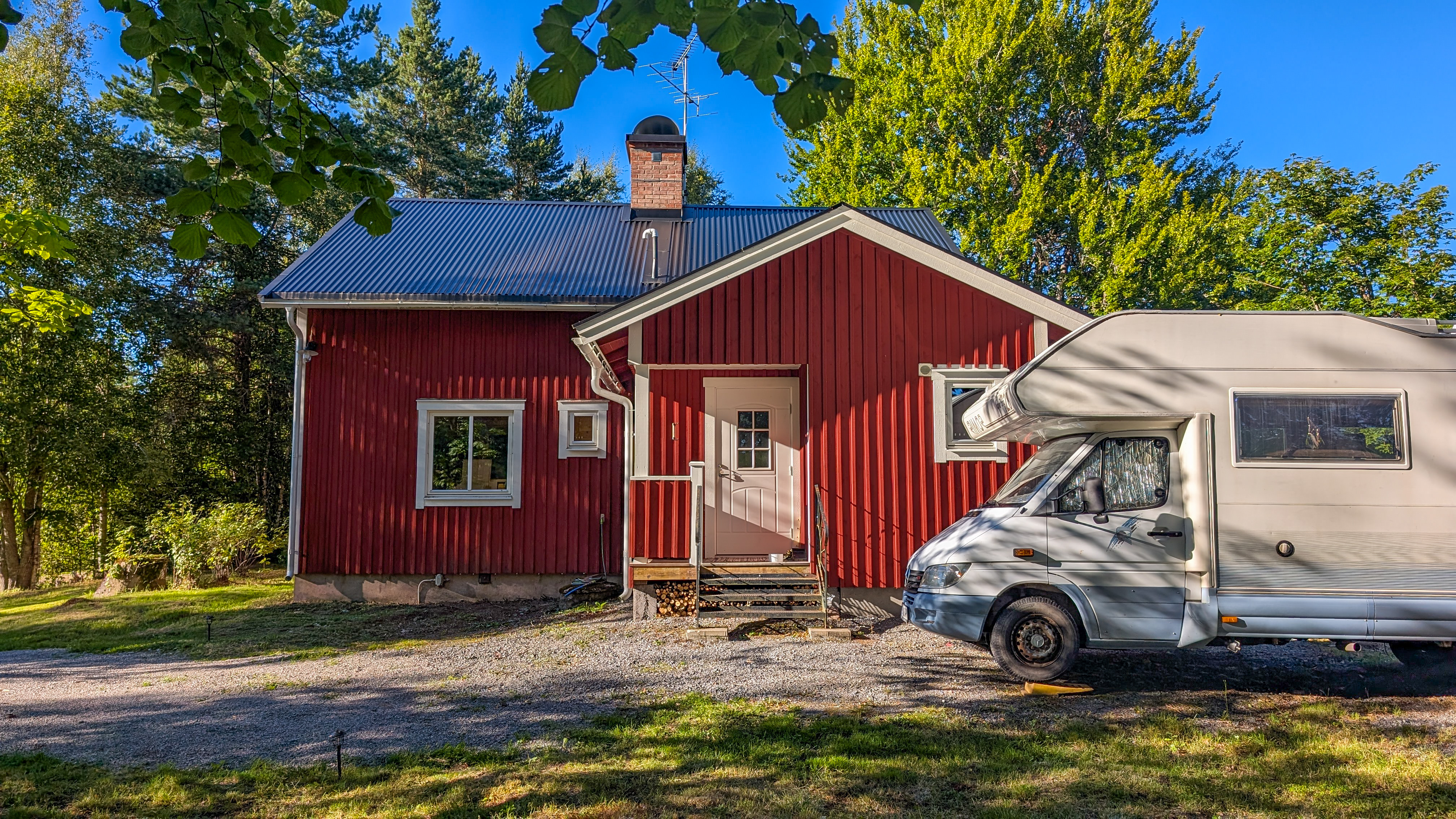 hiša Potujoči brlog