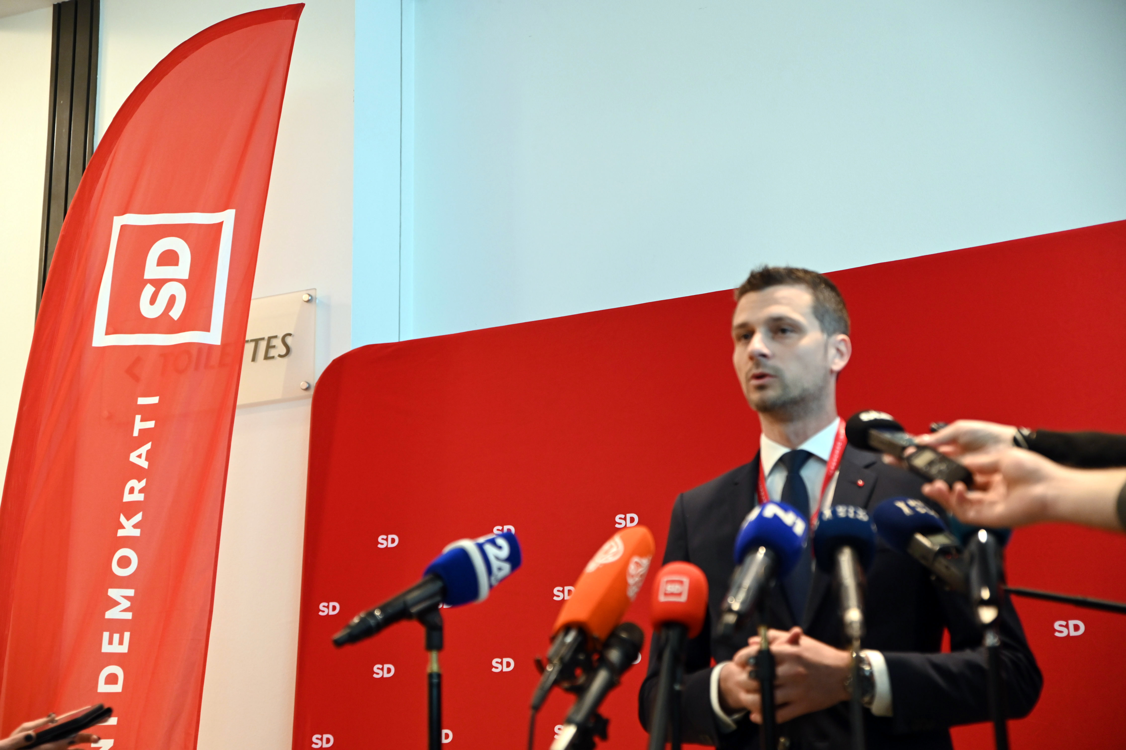 SLovenija, Ljubljana,  13.04.2024, 13. April 2024 Izredni volilni kongres stranke SD, politika, socialni demokrati, portret, Matjaž Han, Tanja Fajon, Milan Brglez, Tadej Beočanin, Jani Prednik Foto: Žiga Živulović Jr./Bobo