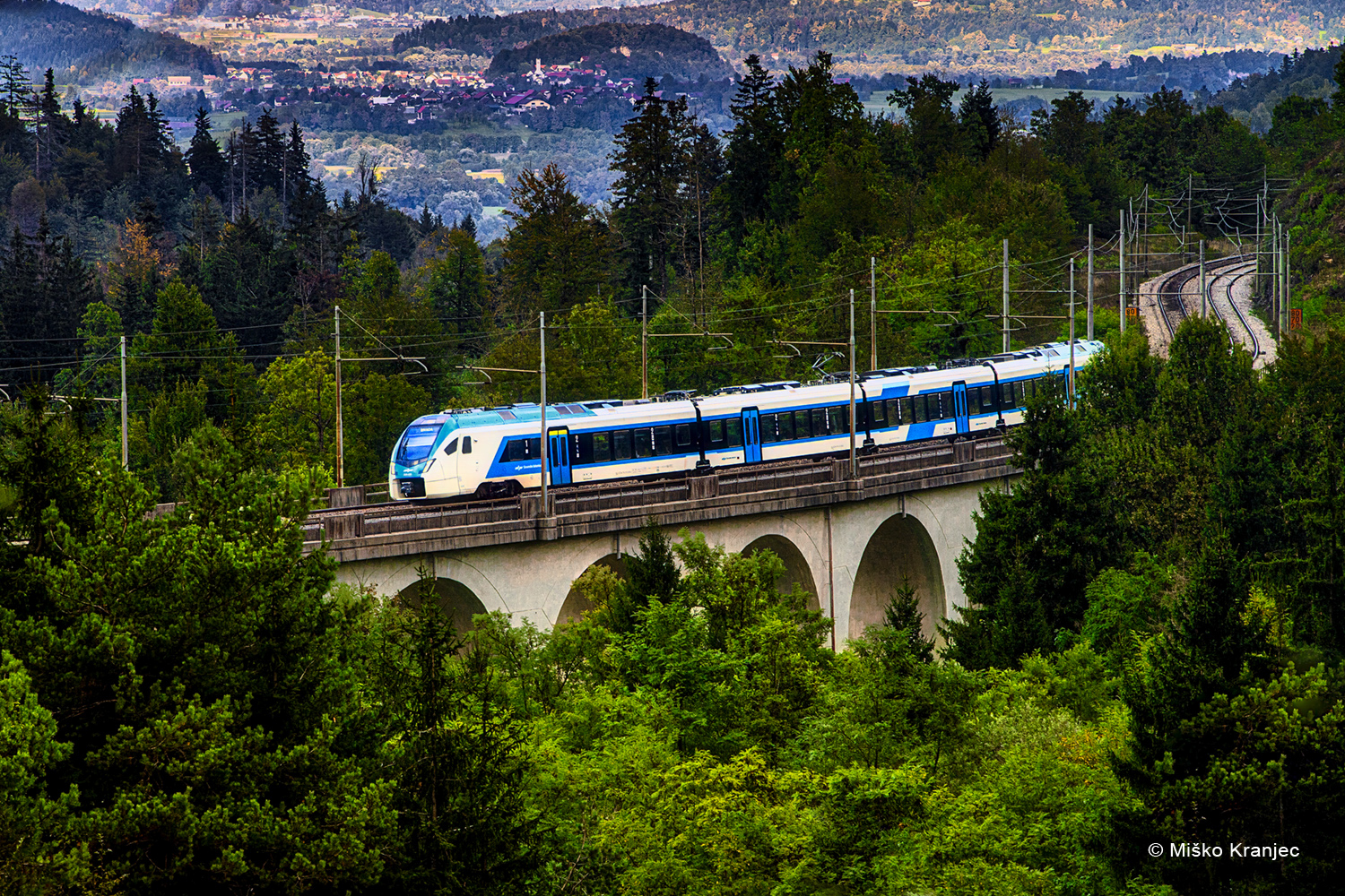 ZEL24-6636_Logatec3_LnCXX(1)