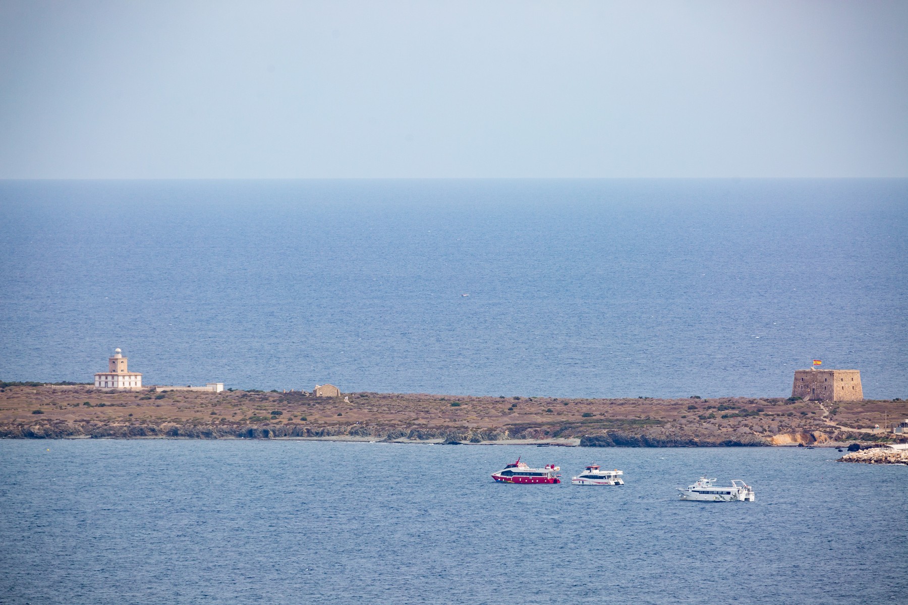 Fotografija otoka Tabarca v bližini mesta Alicante