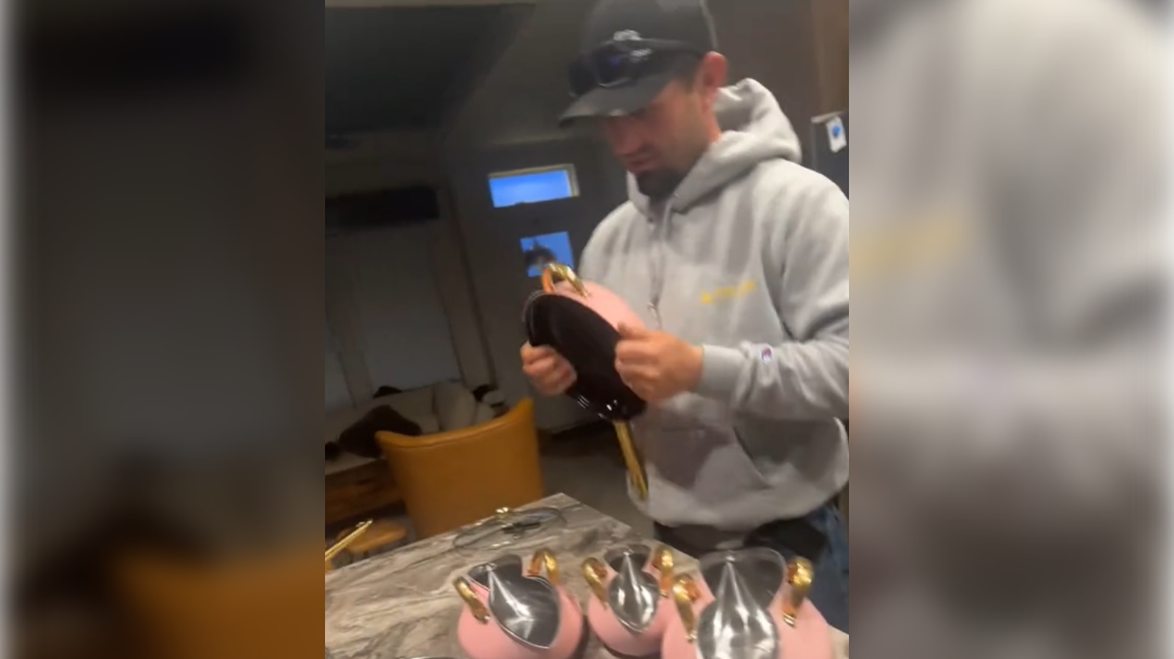 Na Temuju naročila komplet posode