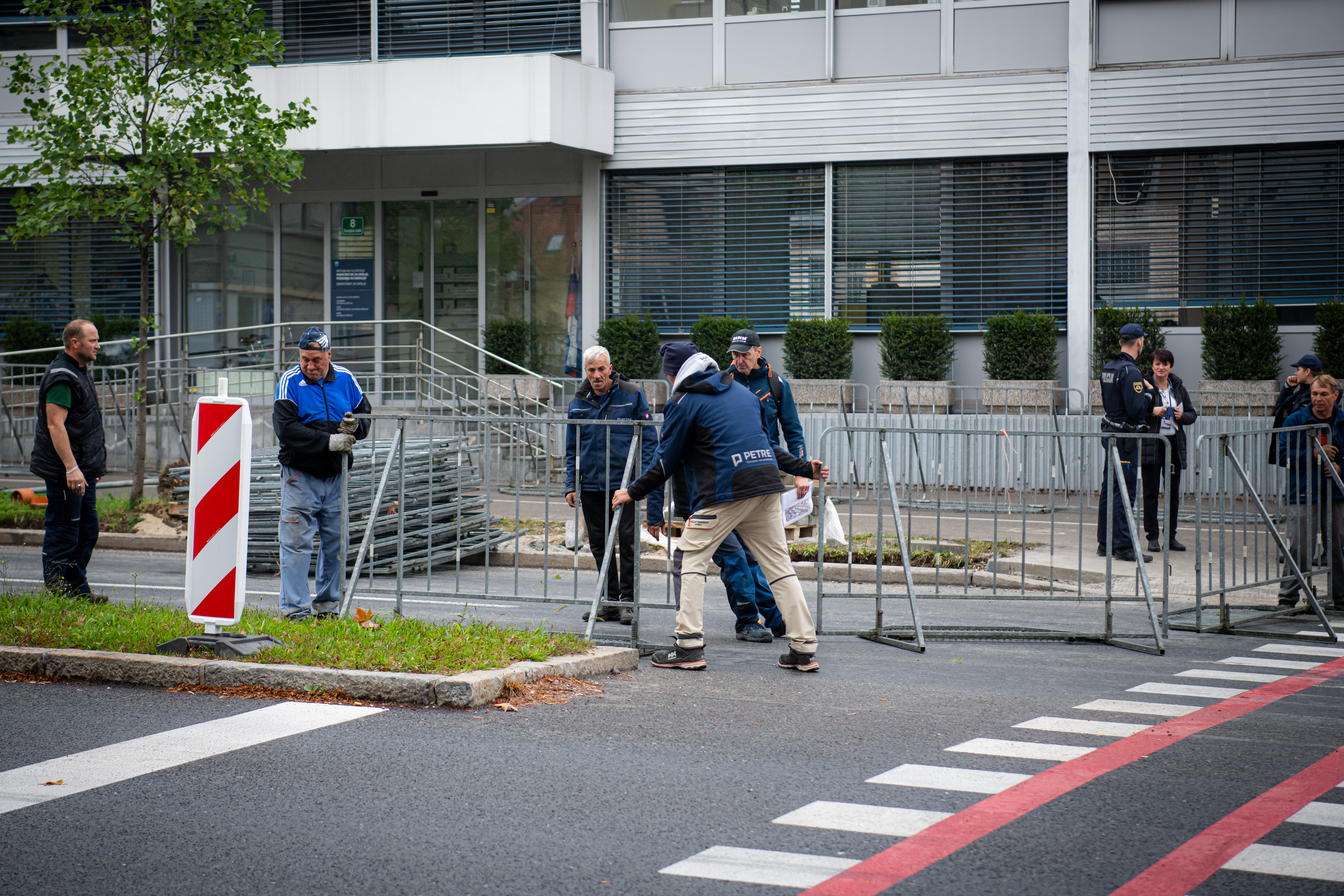 Zapora Dunajske ceste