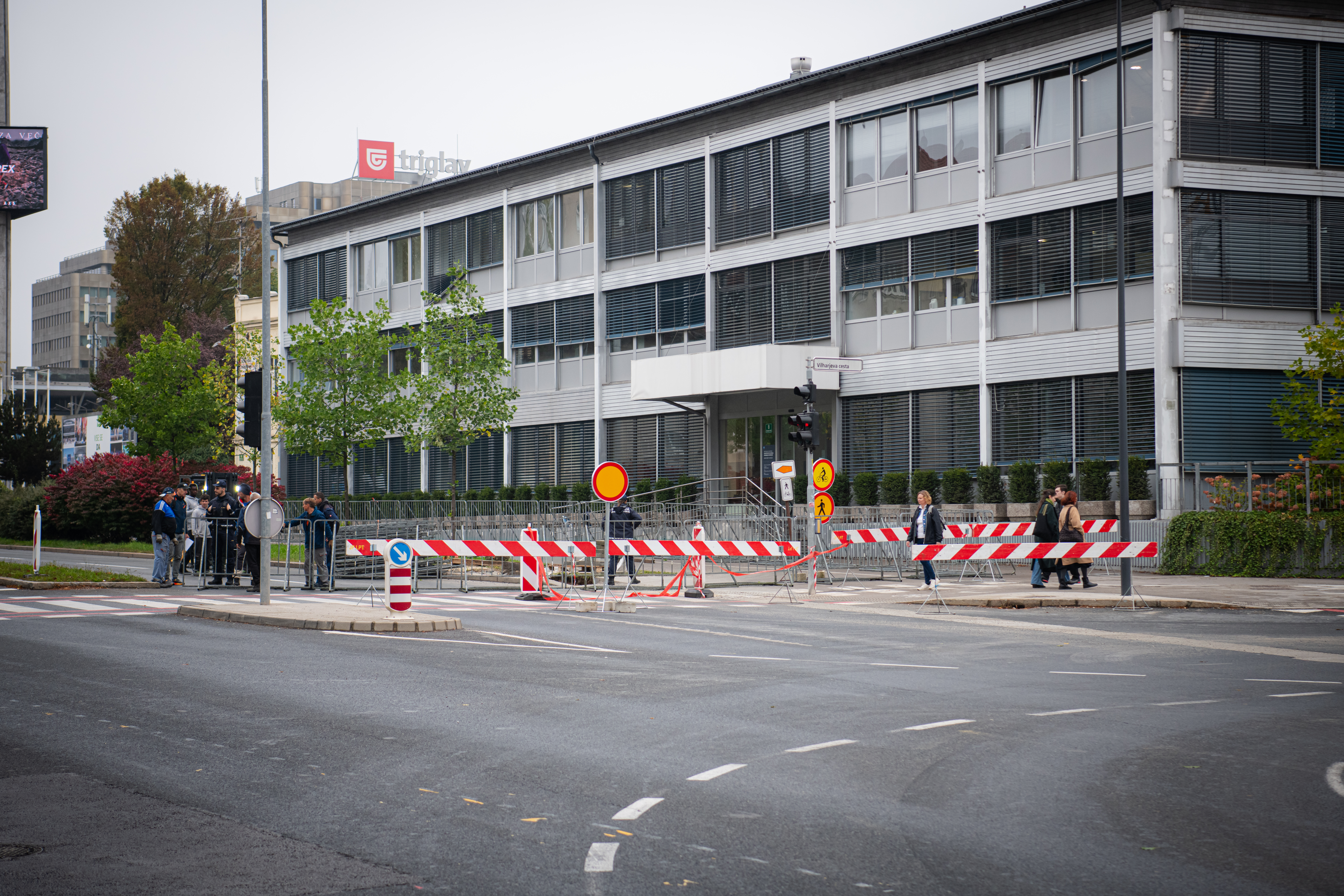 Zapora Dunajske ceste