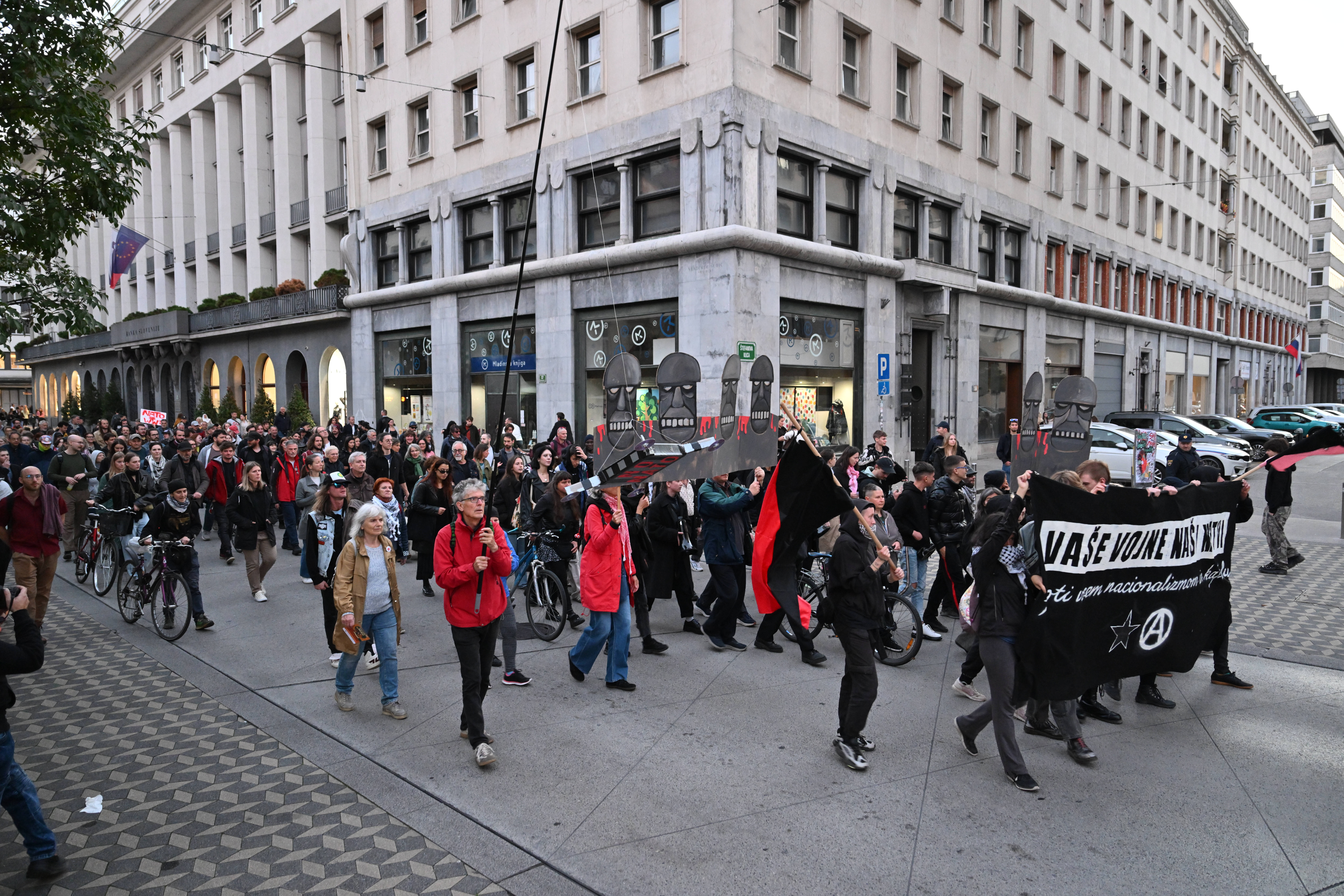 Protest proti zvezi Nato