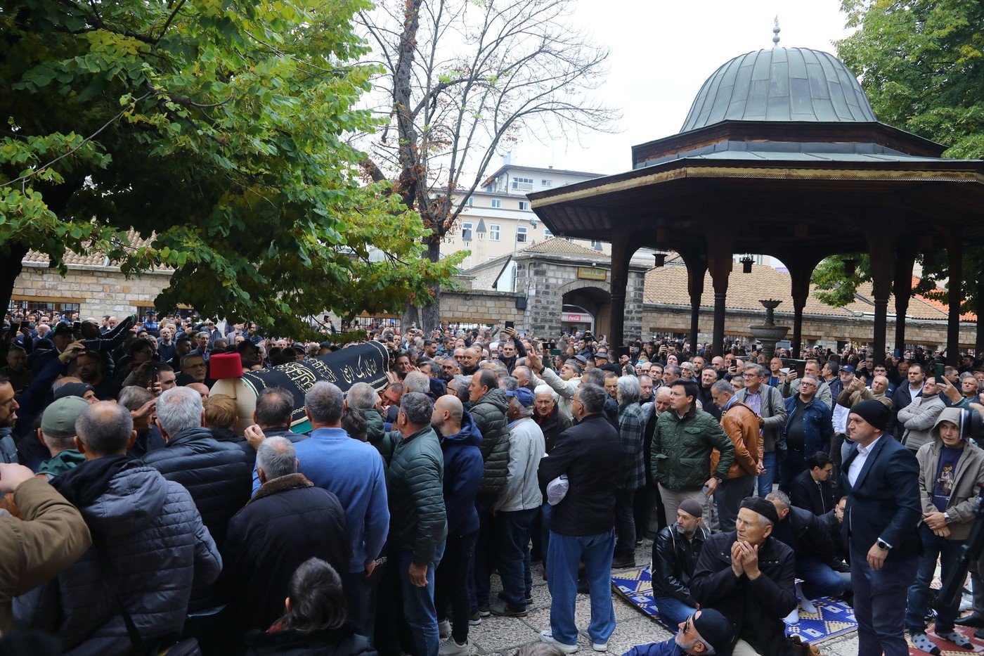Pogreb Halida Bešlića v Sarajevu