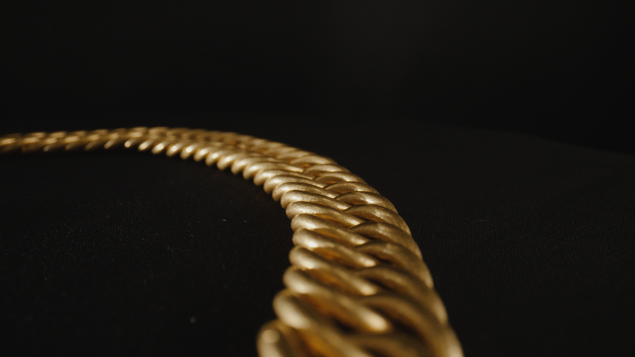 Zlati obesek s časa Tudorjev