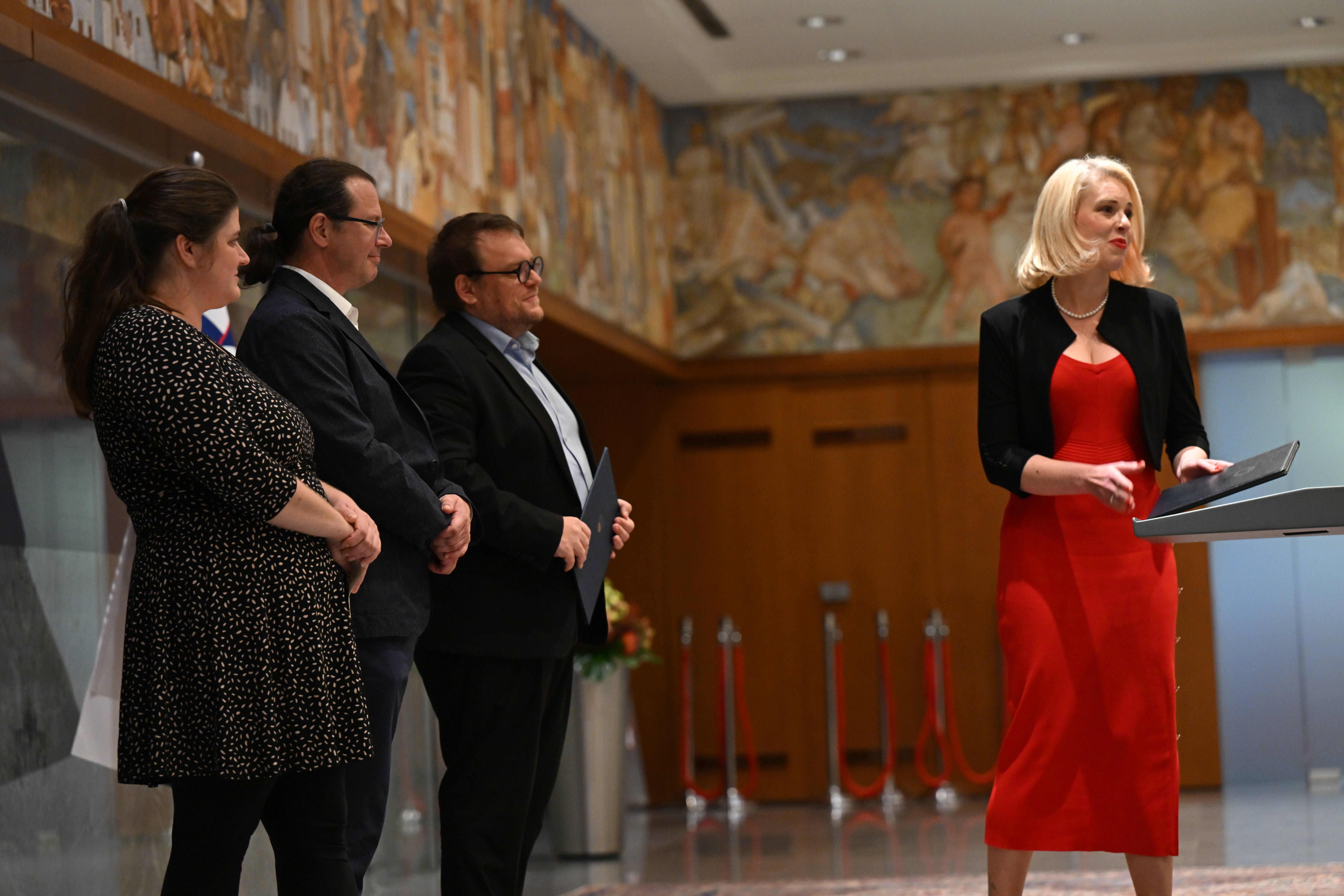 Vlada potrdila predlog sprememb Zakona o socialnem varstvu