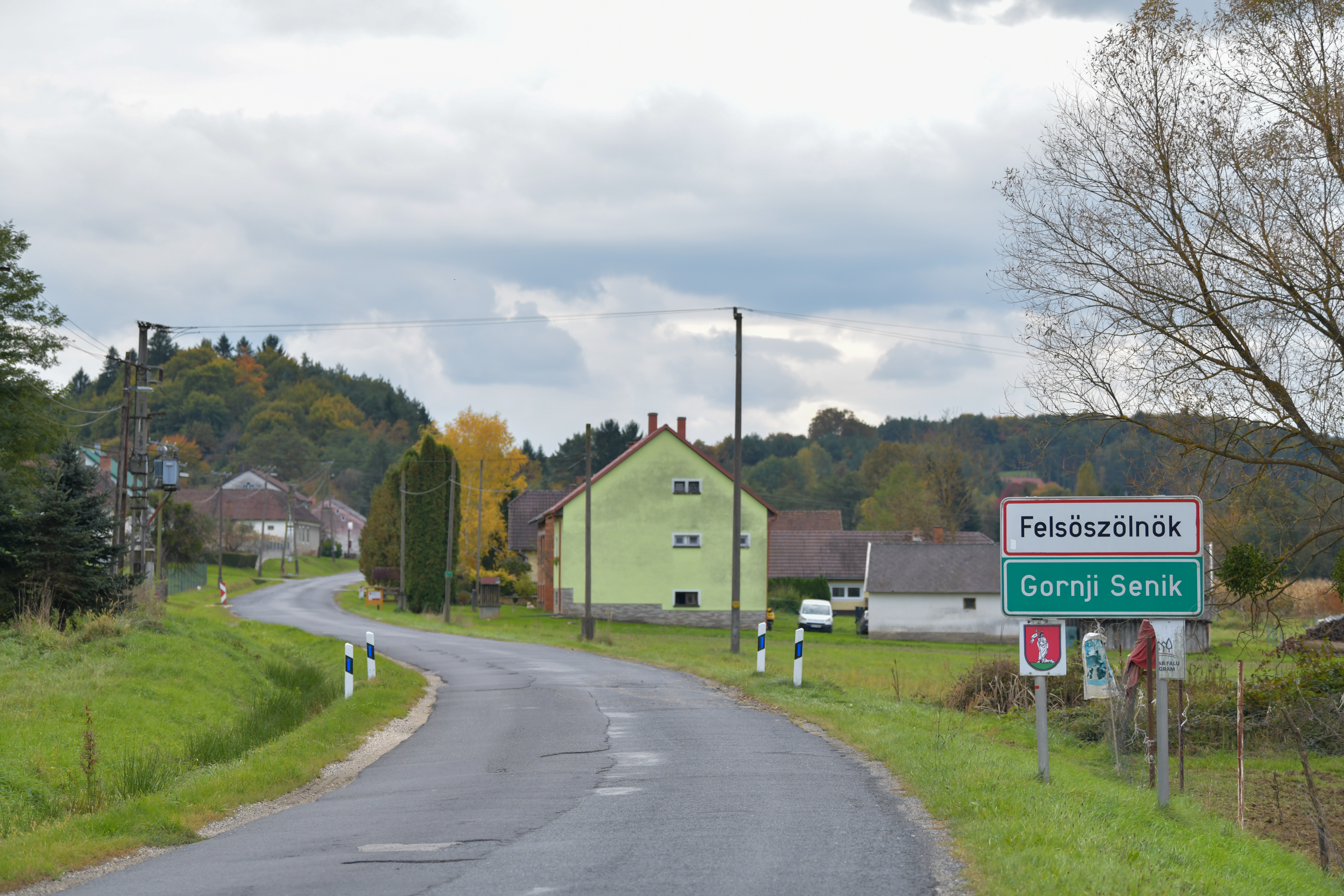 Gornji Senik, Porabje