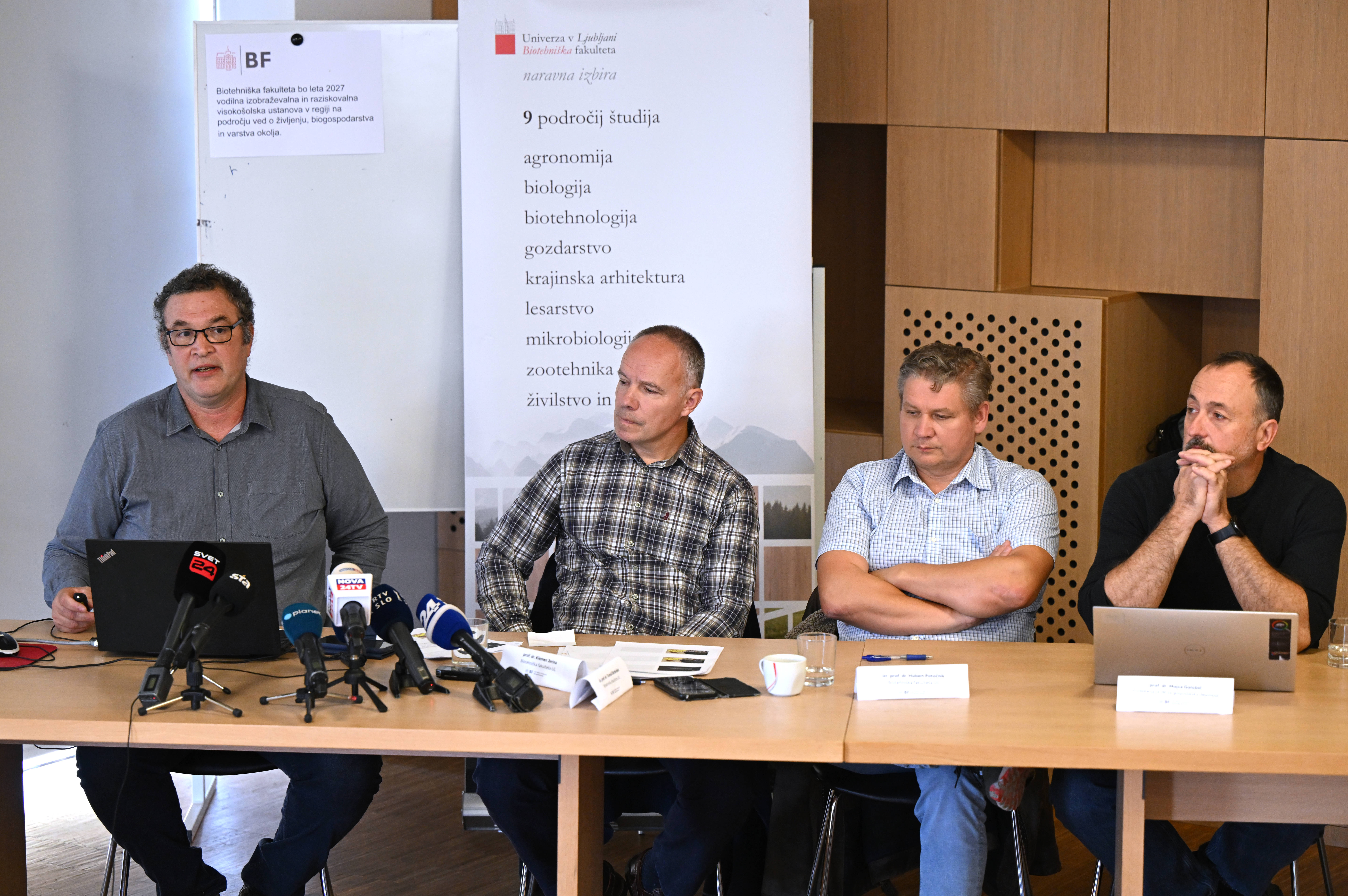 Člani strokovne skupine