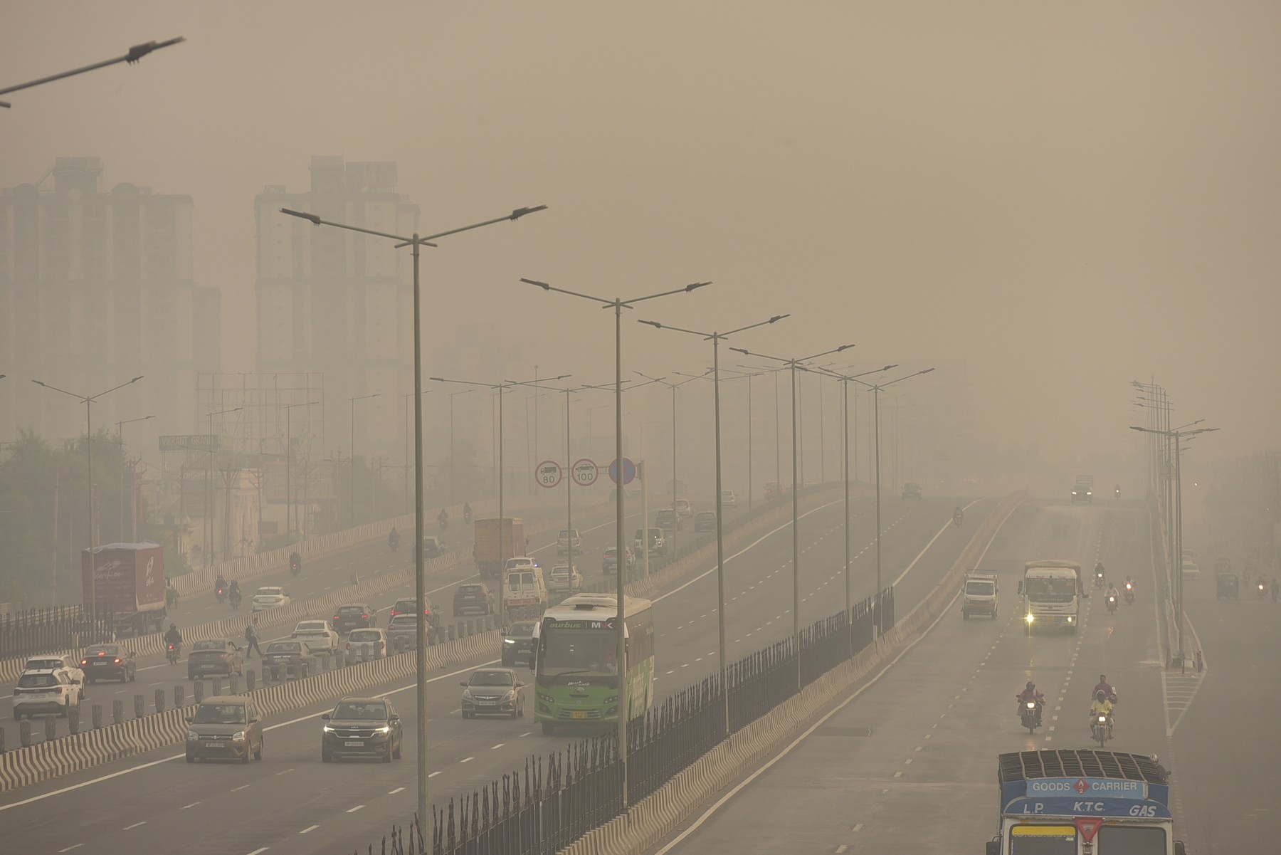 Onesnaženost zraka v New Delhiju