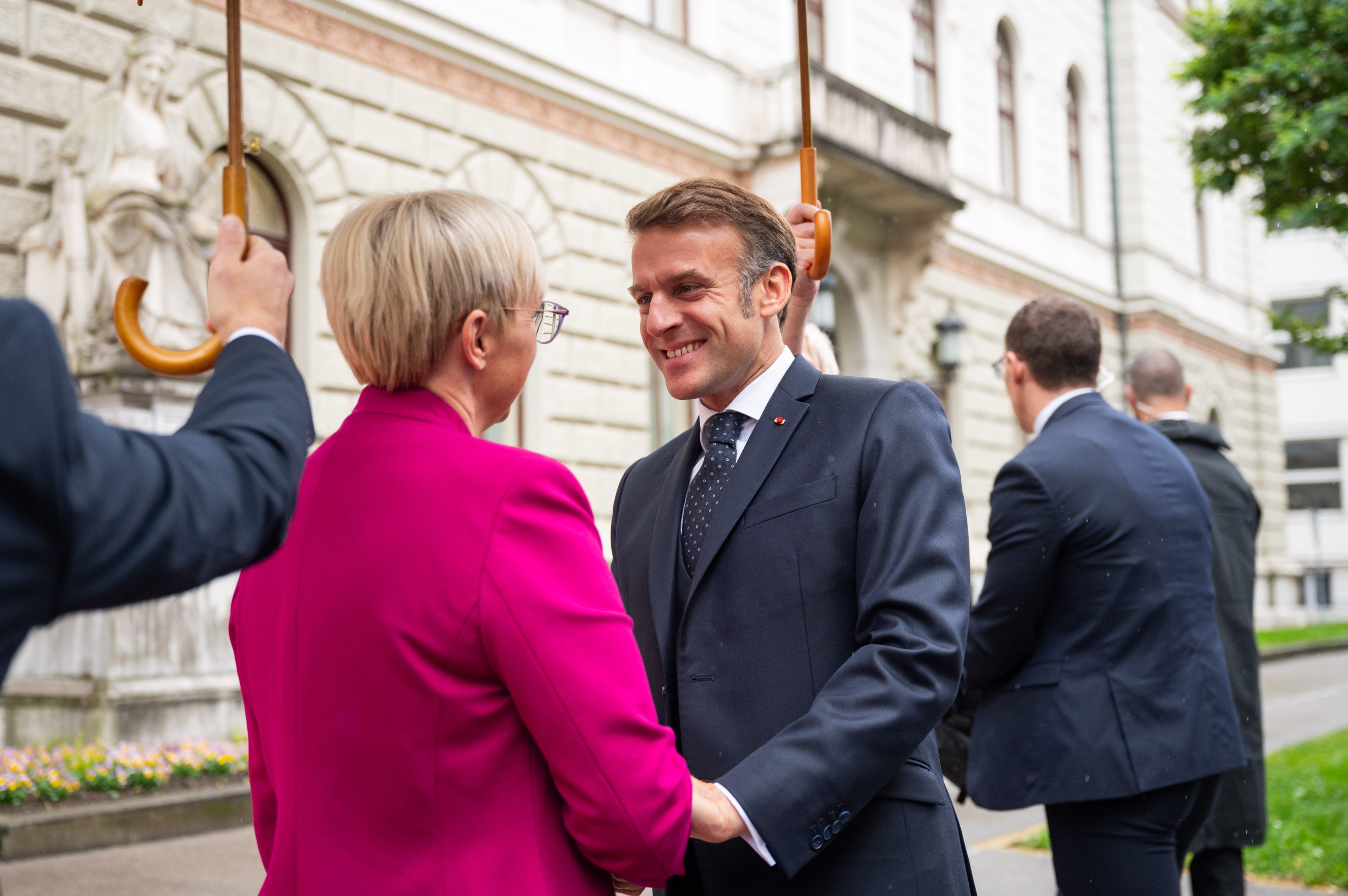 Nataša Pirc Musar sprejela Emmanuela Macrona