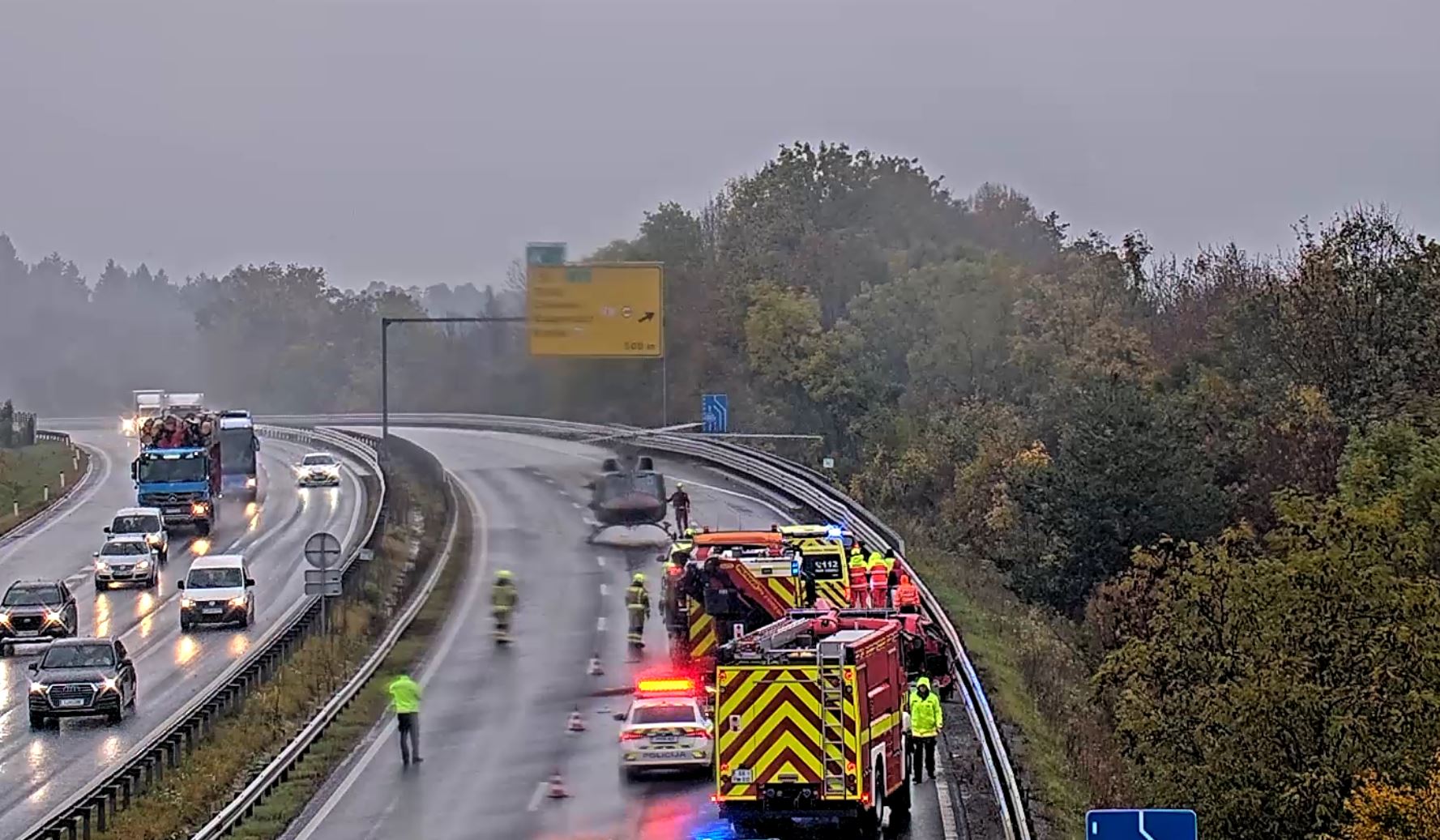 Prometna nesreča na gorenjski avtocesti