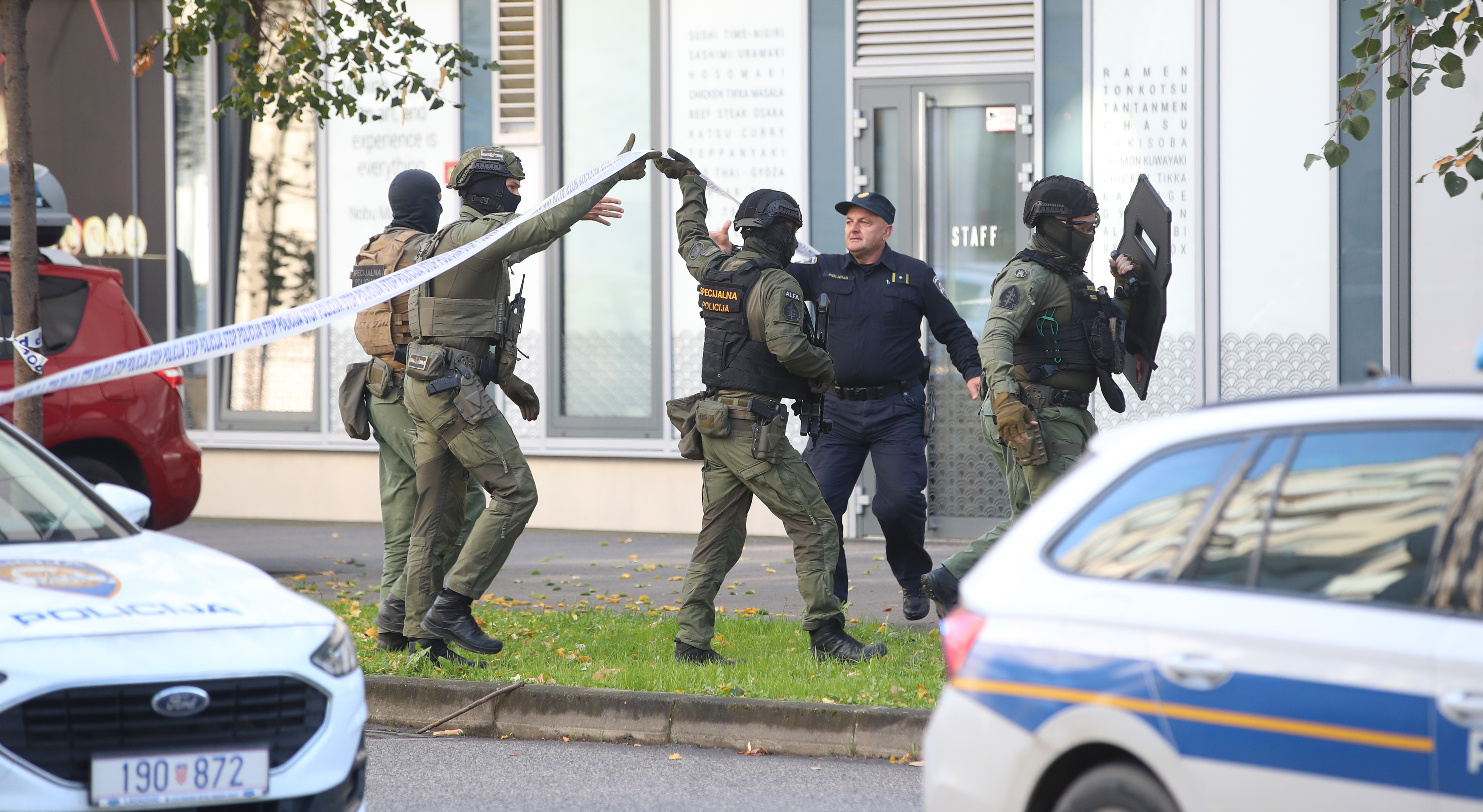 Streljanje v zagrebškem naselju Središće