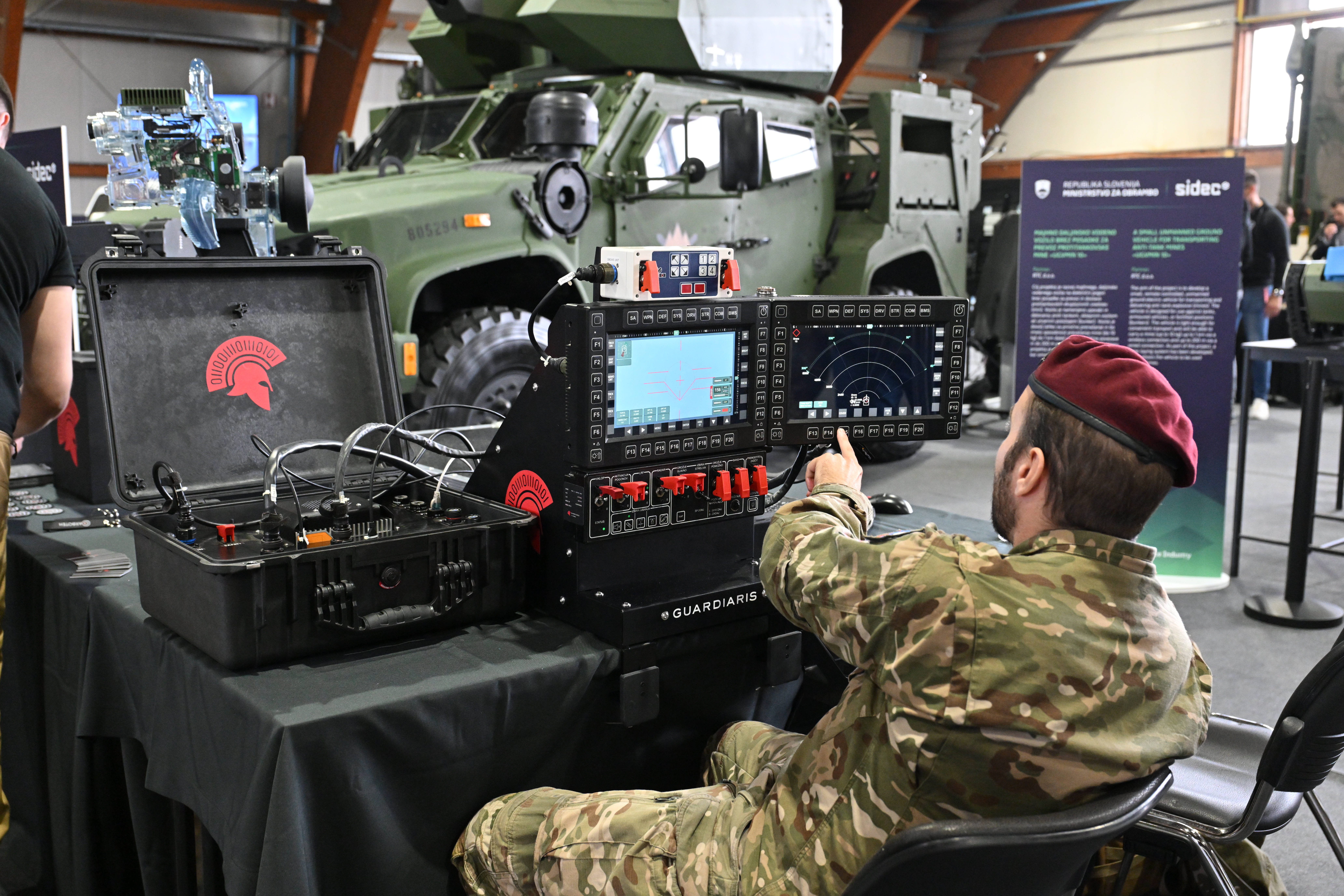 Obrambni sejem Sidec