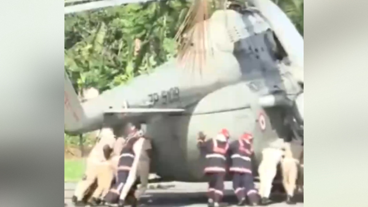 helikopter indijske predsednice je obtičal v svežem betonu heliodroma