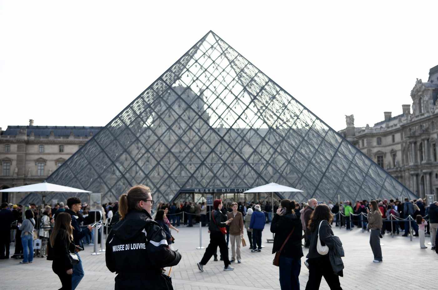 Louvre