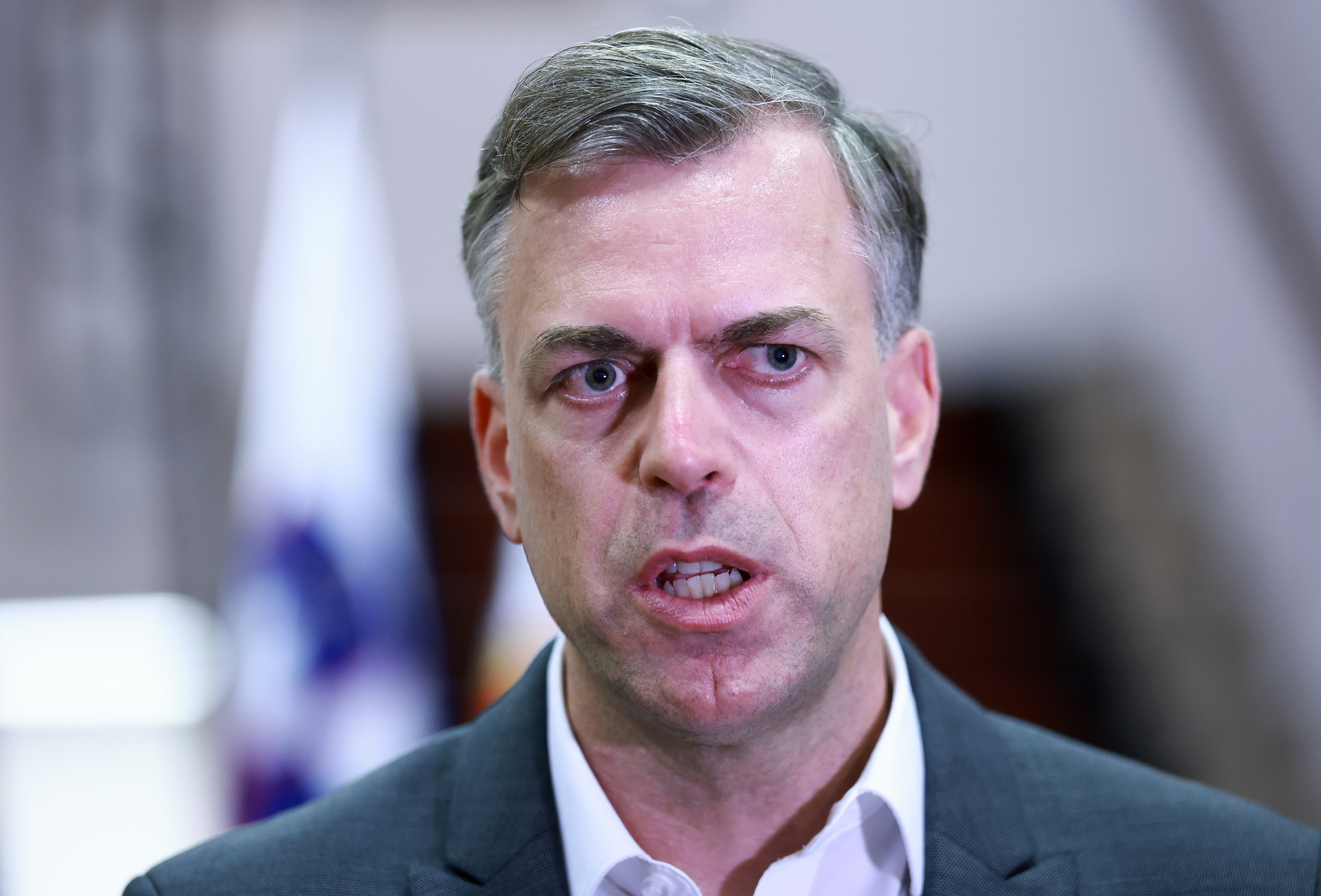 Novomeški župan Gregor Macedoni