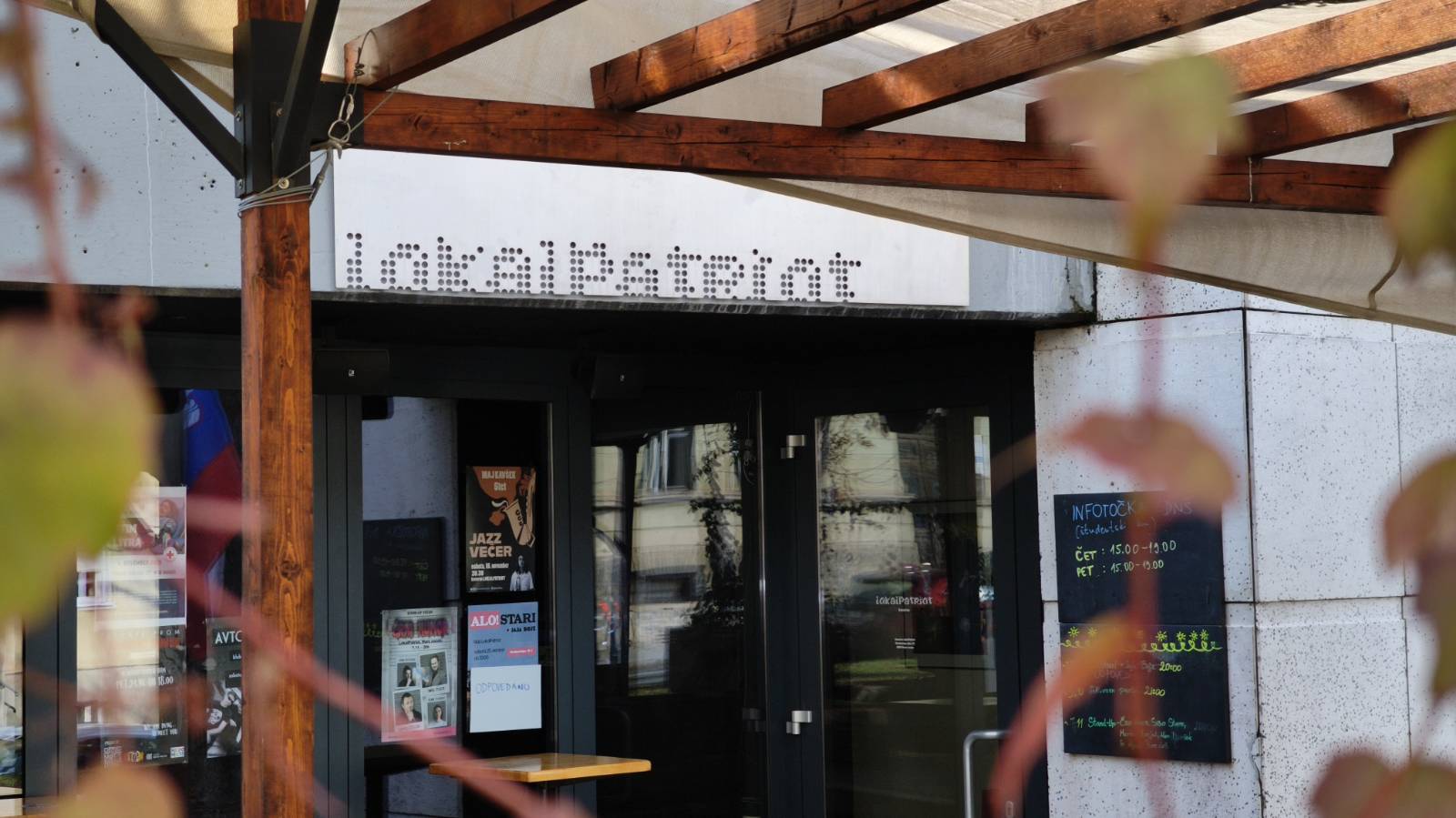 Bar Lokalpatriot v Novem mestu