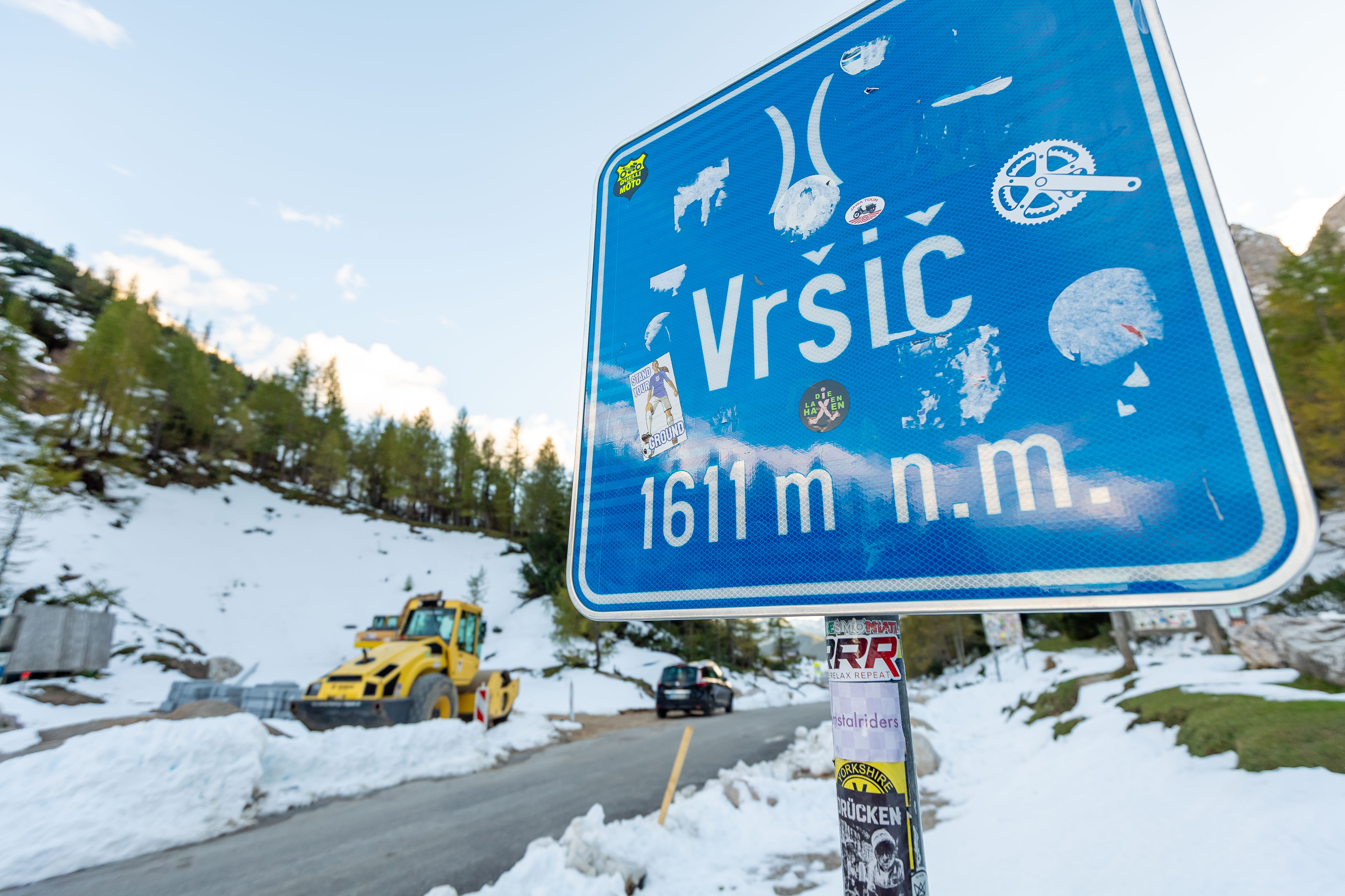 Zasneženi prelaz Vršič