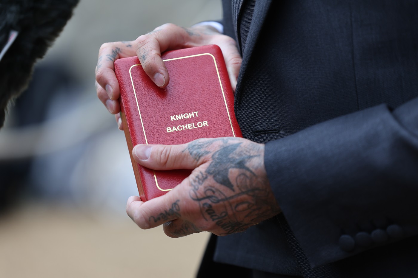 Kralj Karel III. je Davida Beckhama povzdignil v viteški red