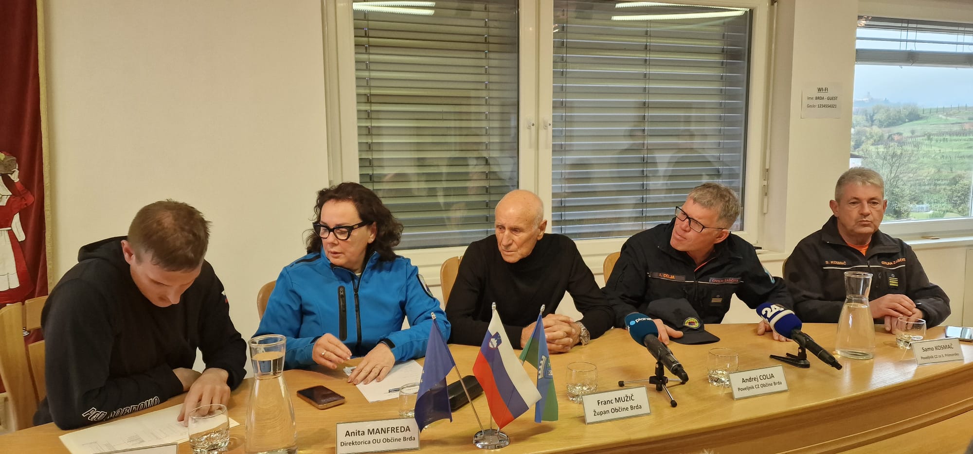 Novinarska konferenca v Brdih