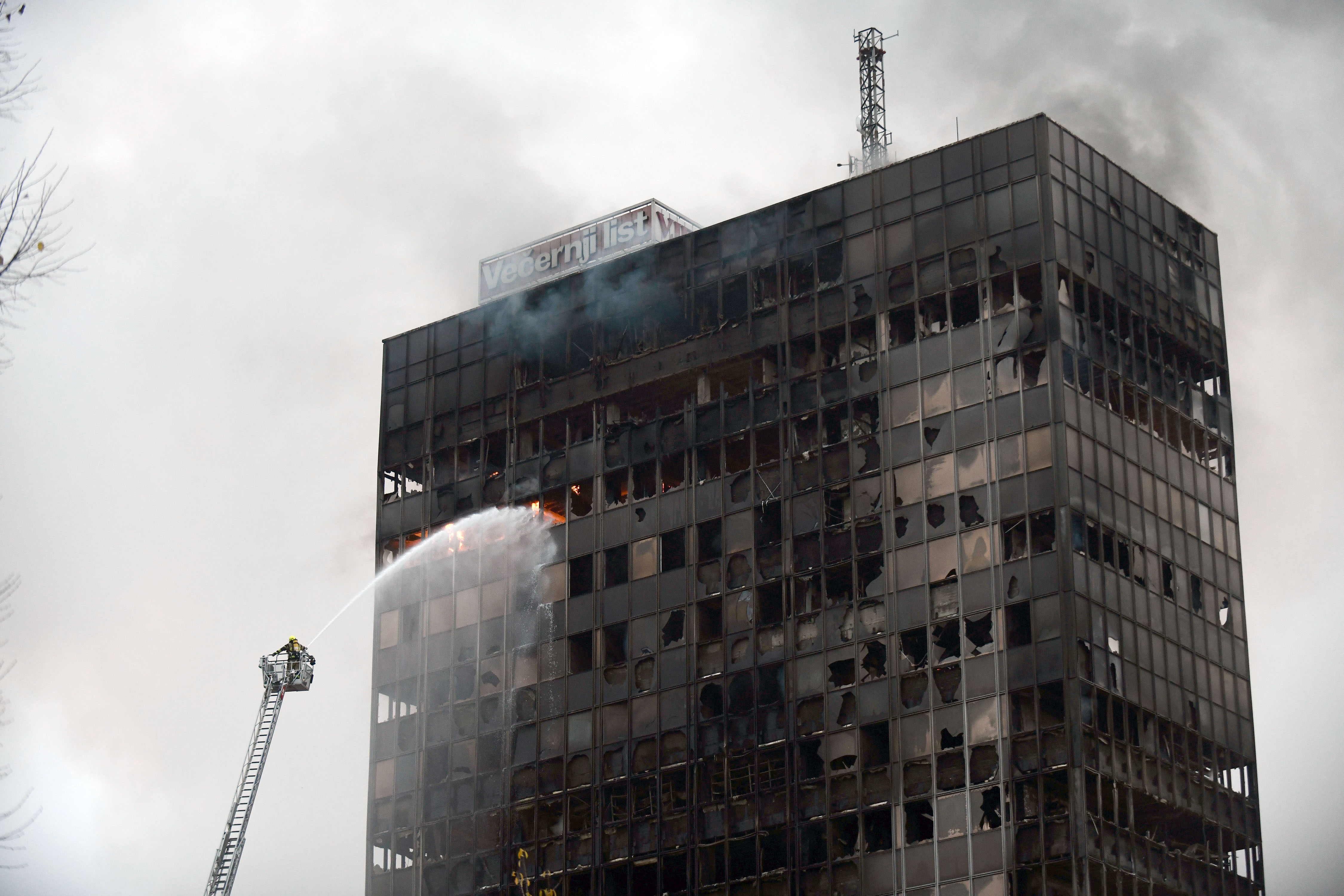 Nebotičnik Vjesnika popolnoma uničen