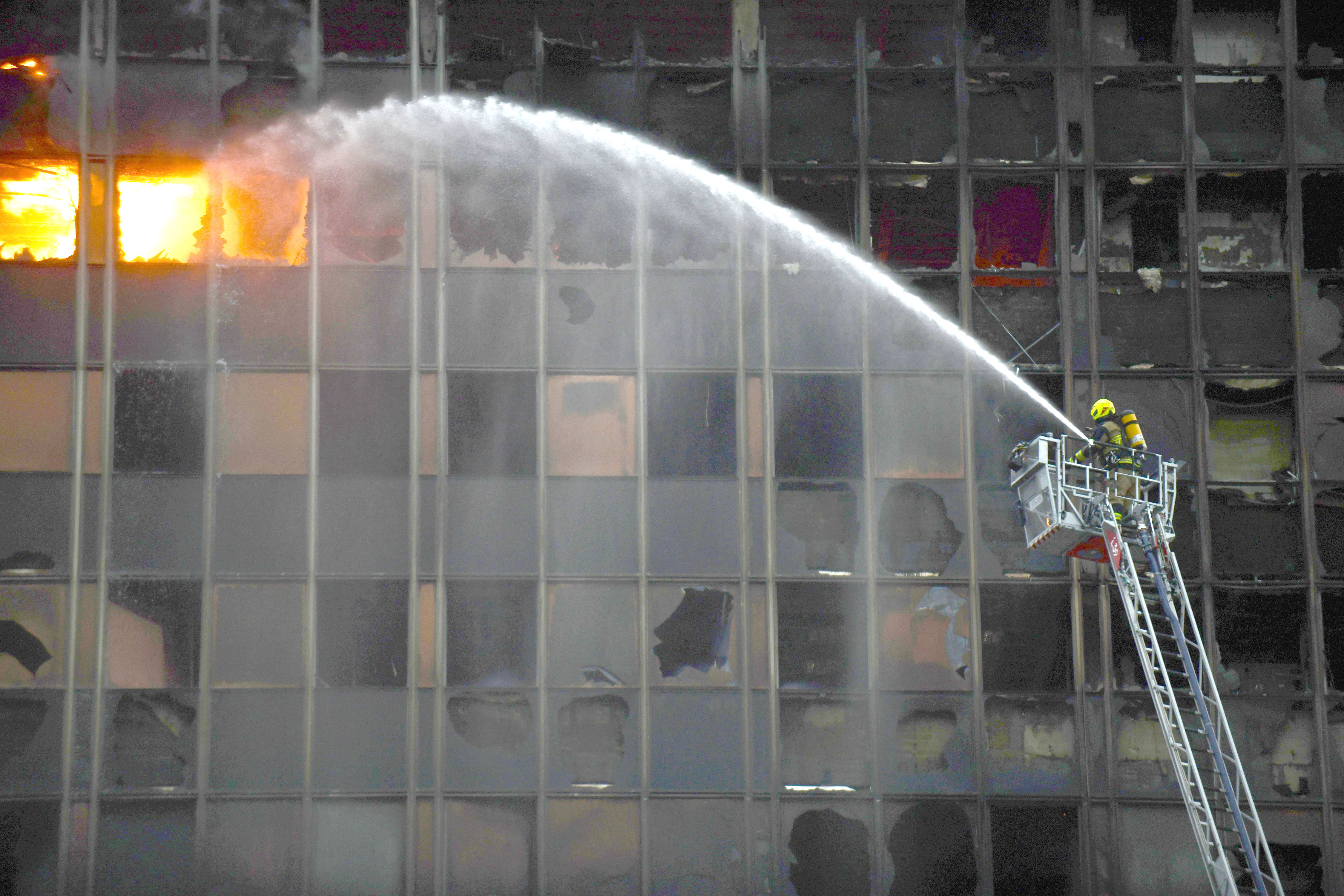Požar v nebotičniku Vjesnik