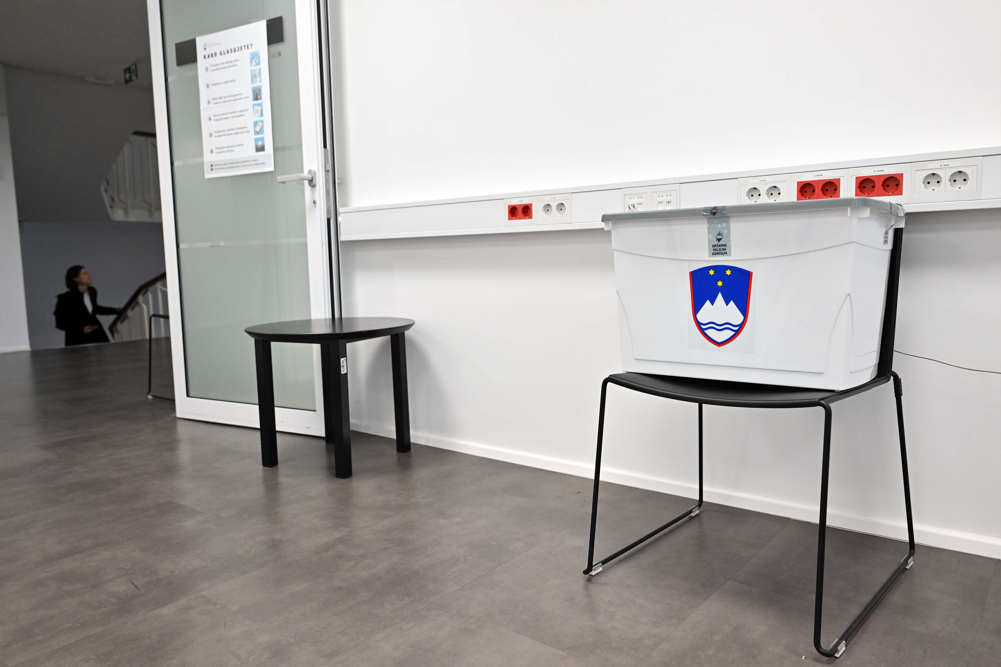 Predčasno glasovanje o referendumu o prostovoljnem končanju življenja