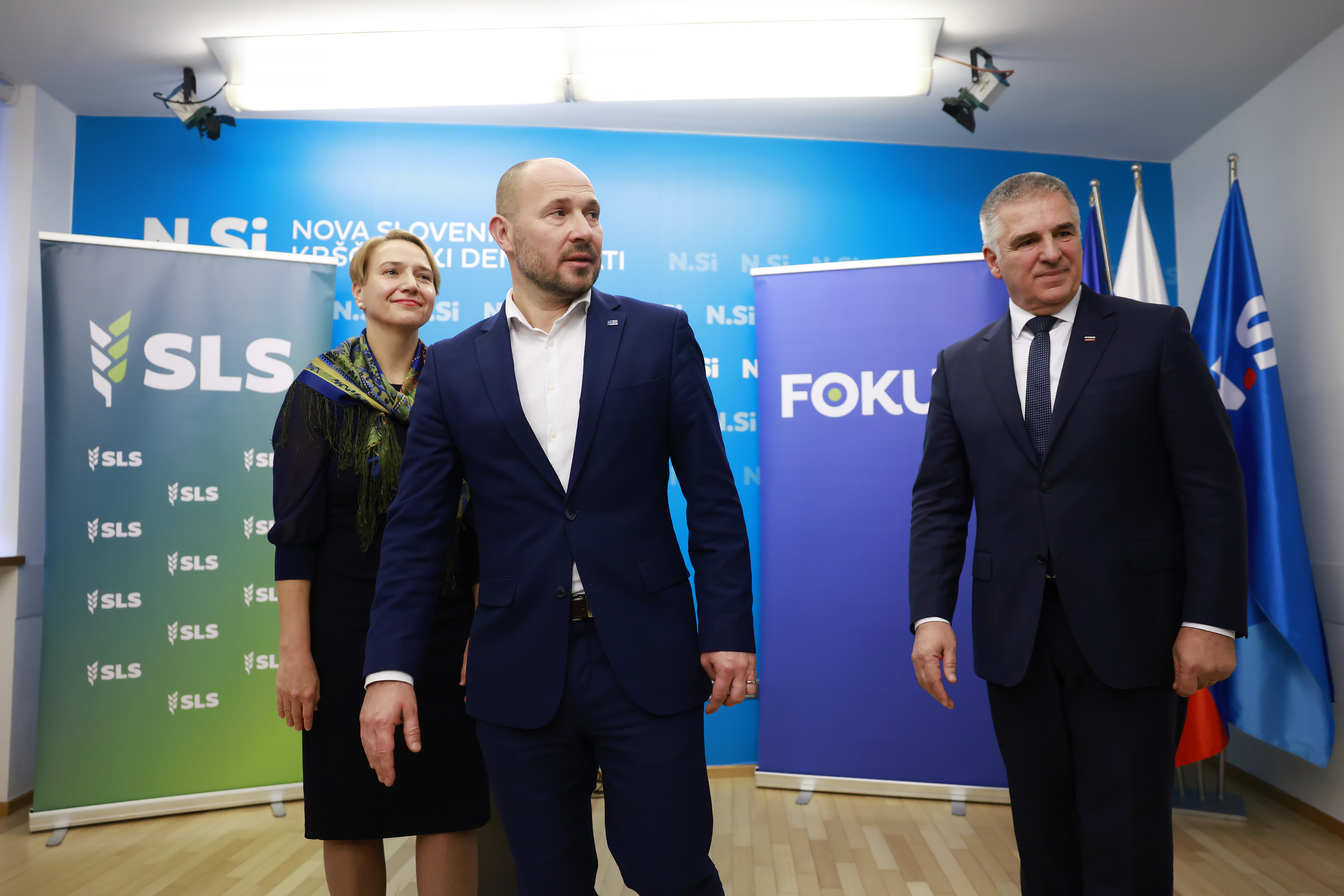 Jernej Vrtovec, Marko Lotrič, Tina Bregant