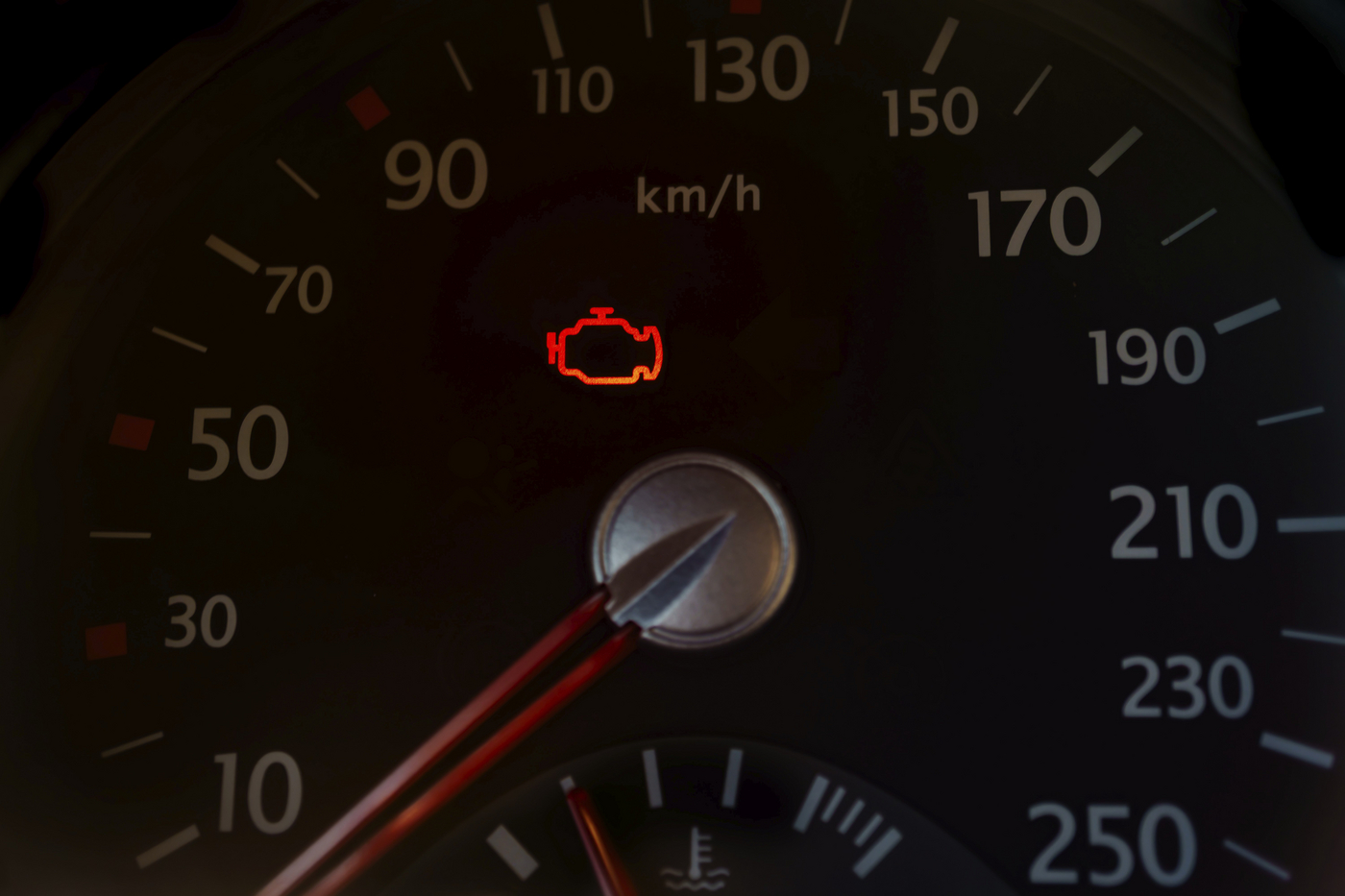 opozorilna lučka za motor