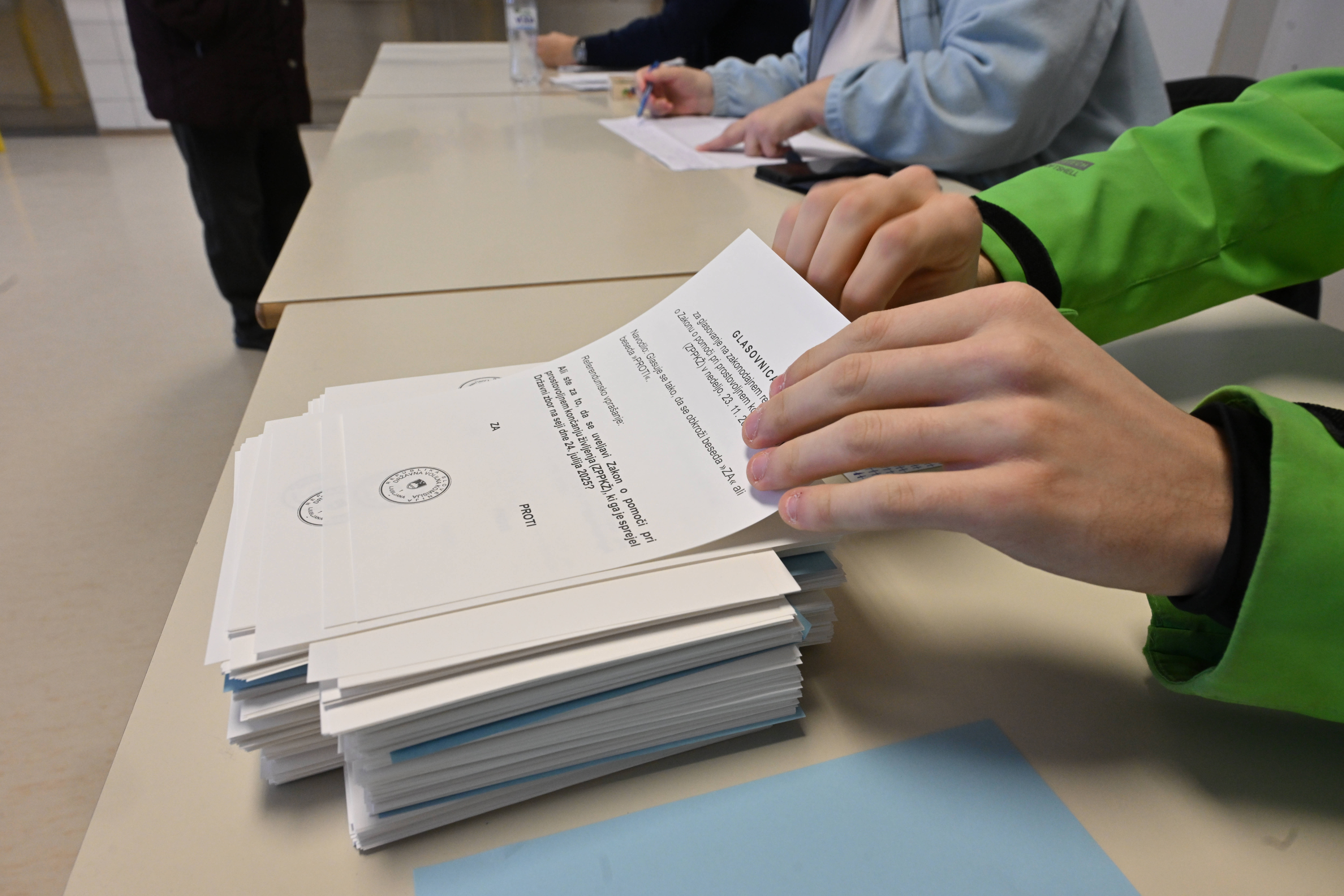 Glasovalni lističi na referendumu