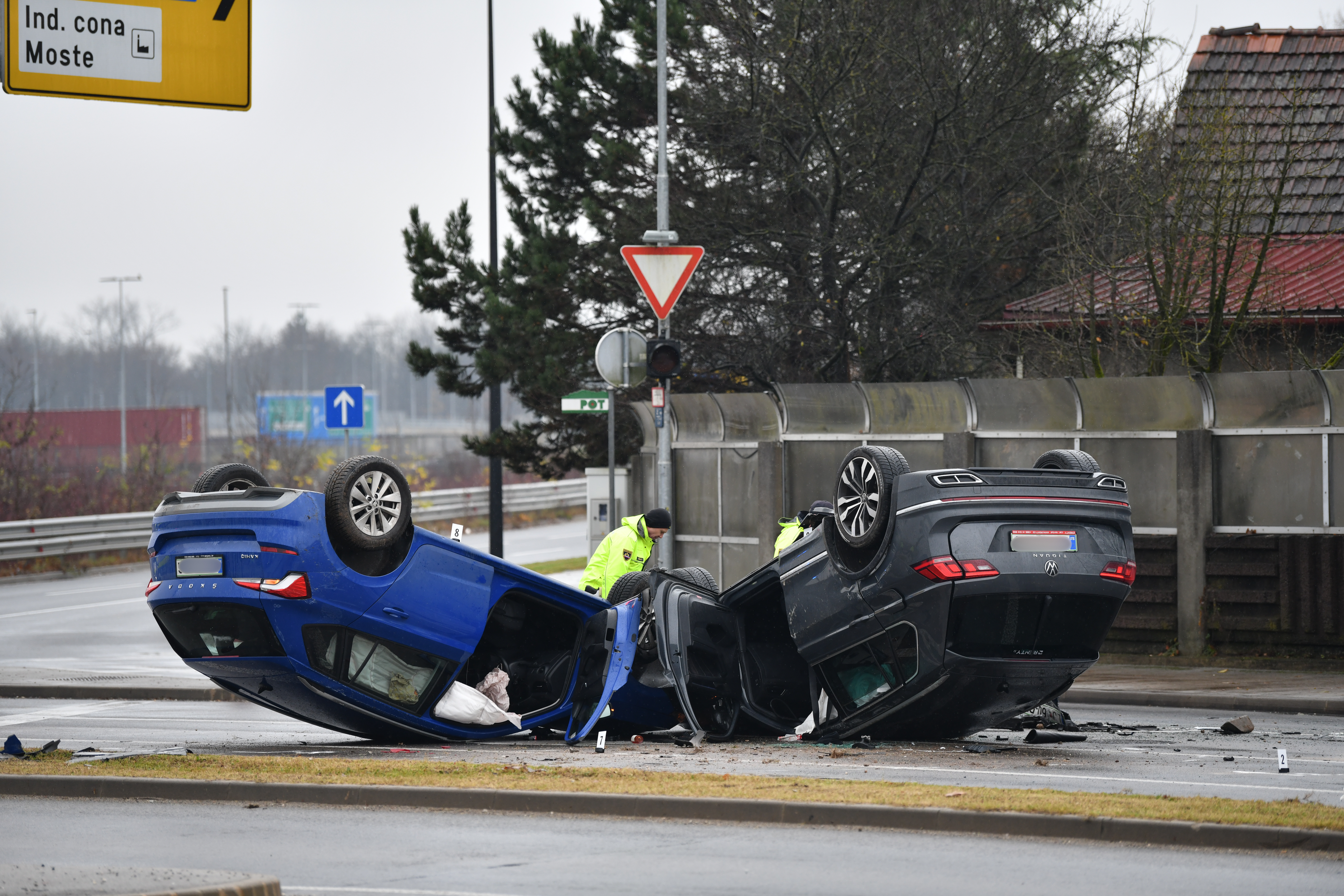 Prometna nesreča na Šmartinski cesti 26. 11. 2025