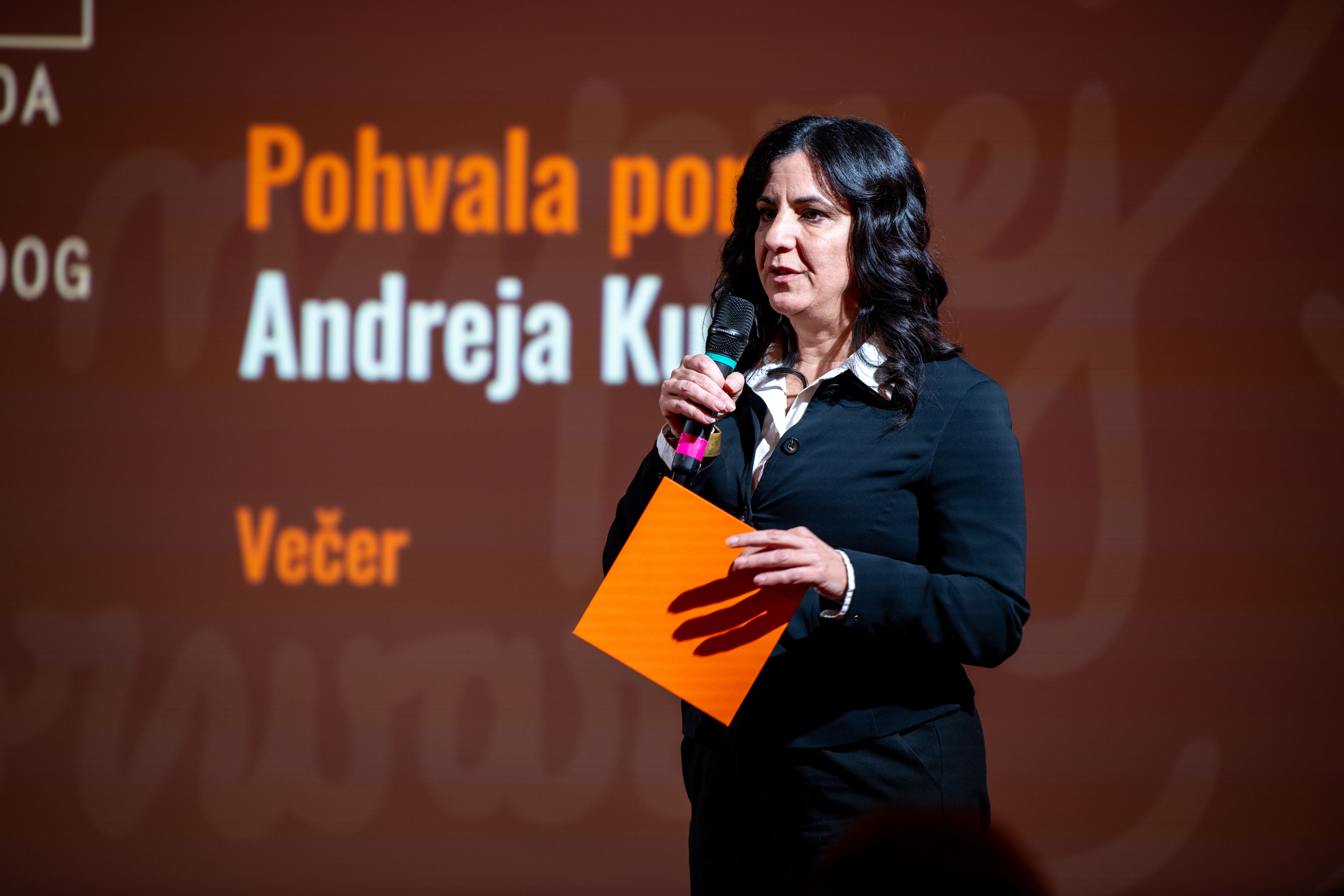 Andreja Kutin, Večer