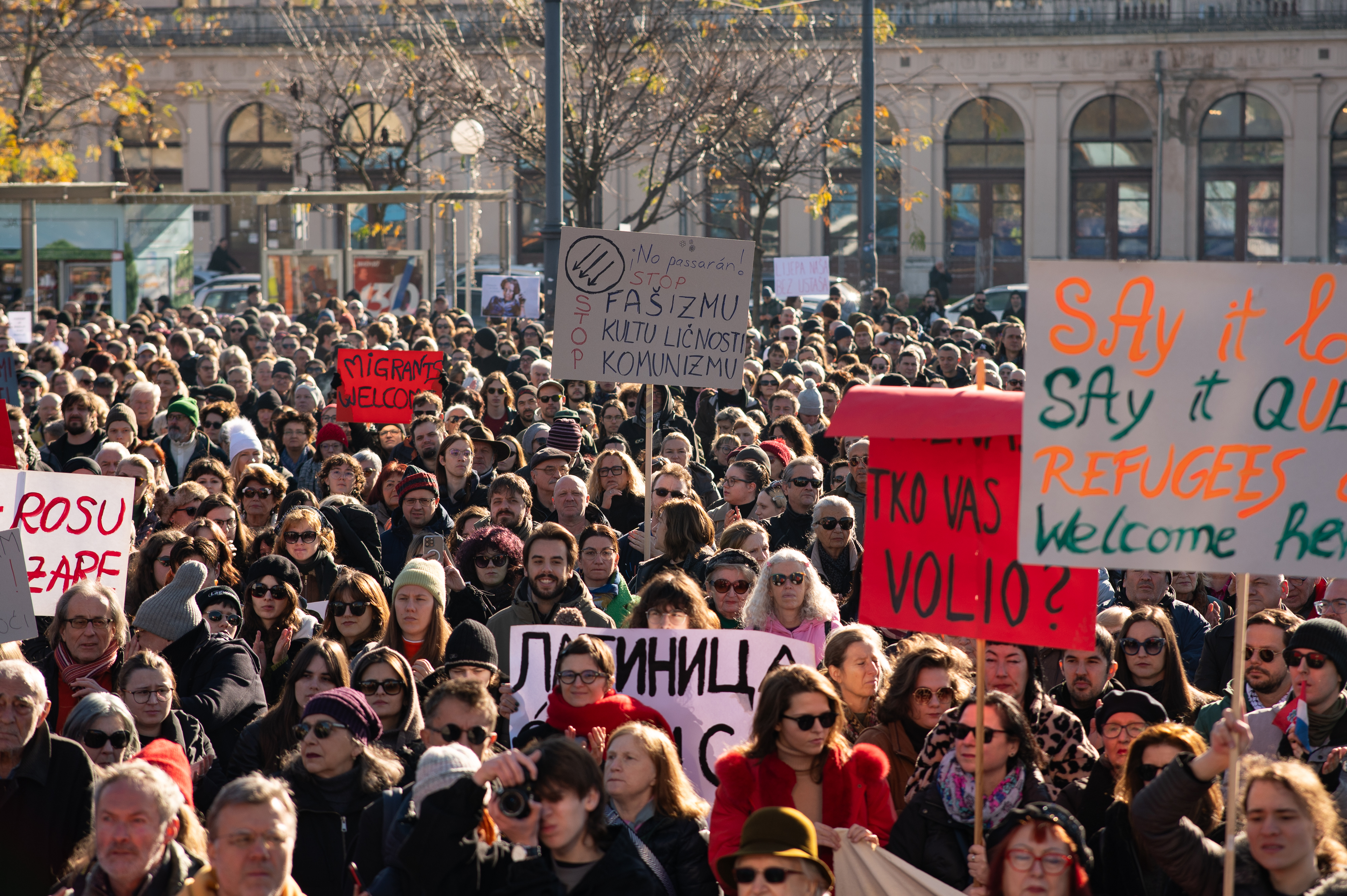 Protestni shod Združeni proti fašizmu v Zagrebu