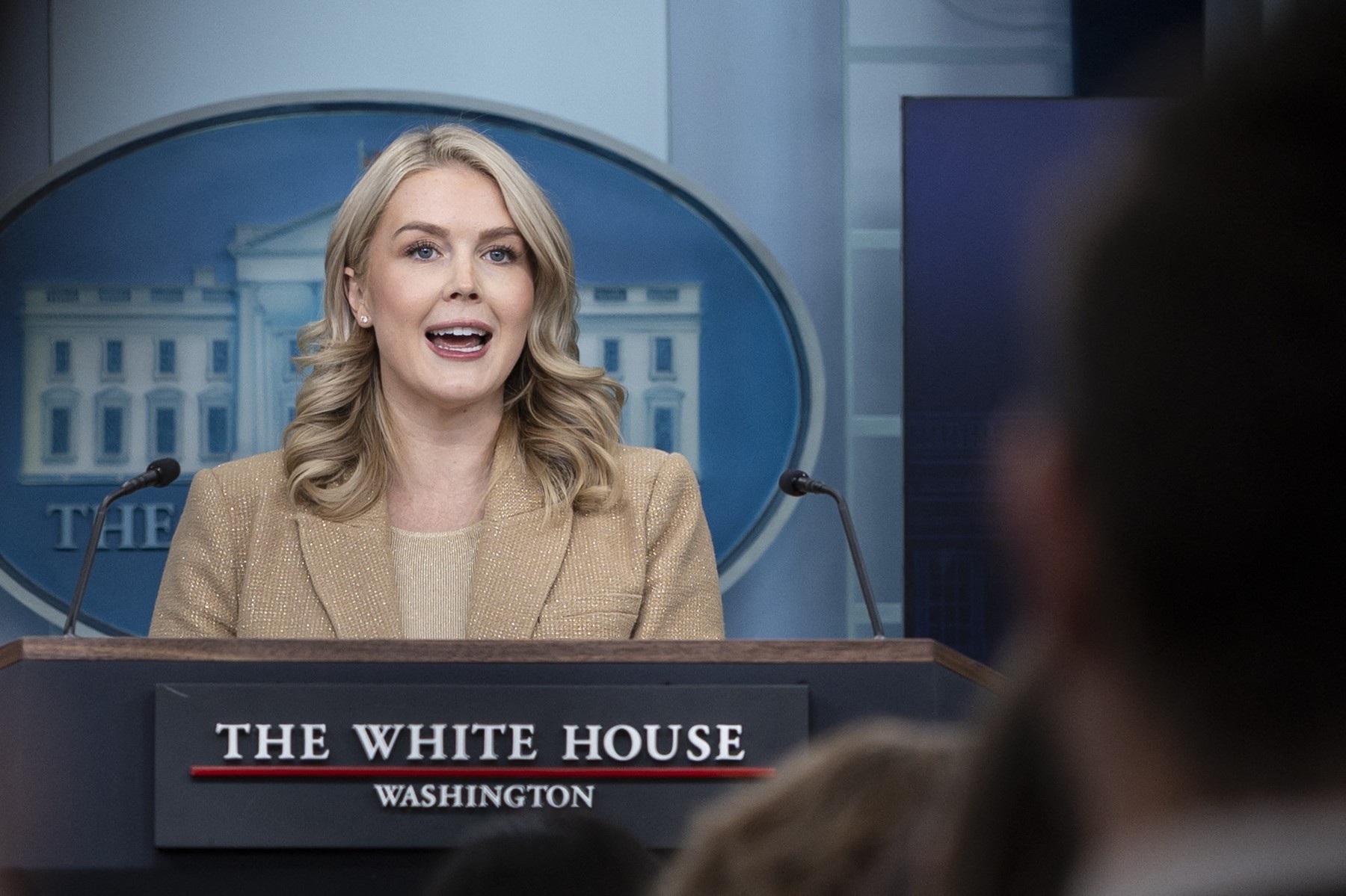 Tiskovna predstavnica Bele hiše Karoline Leavitt