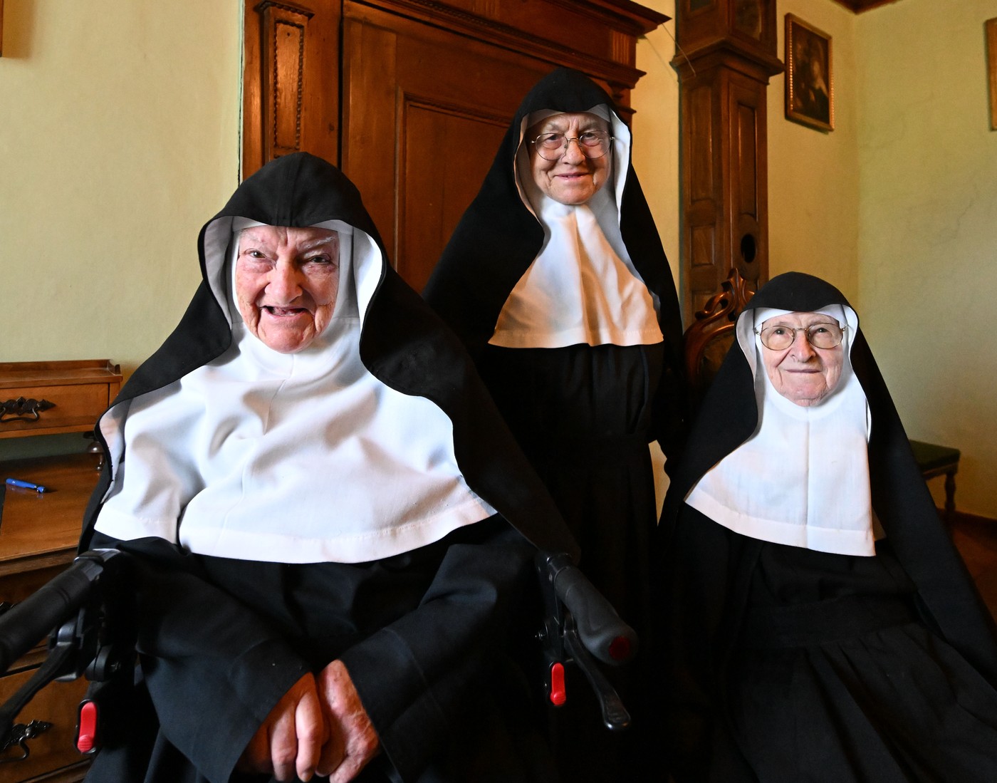 Avstrijske redovnice