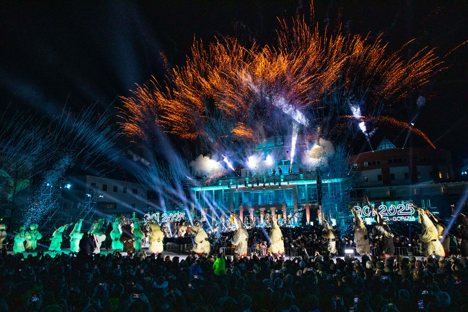 Kurenti na otvoritvi