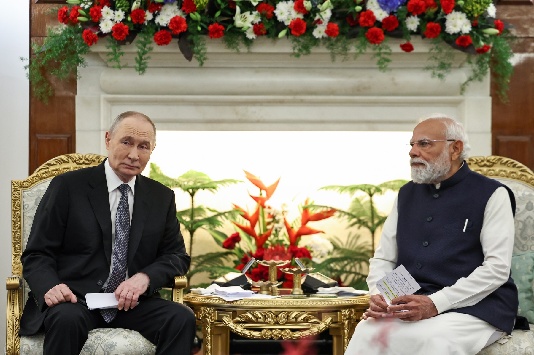 Vladimir Putin in Narendra Modi