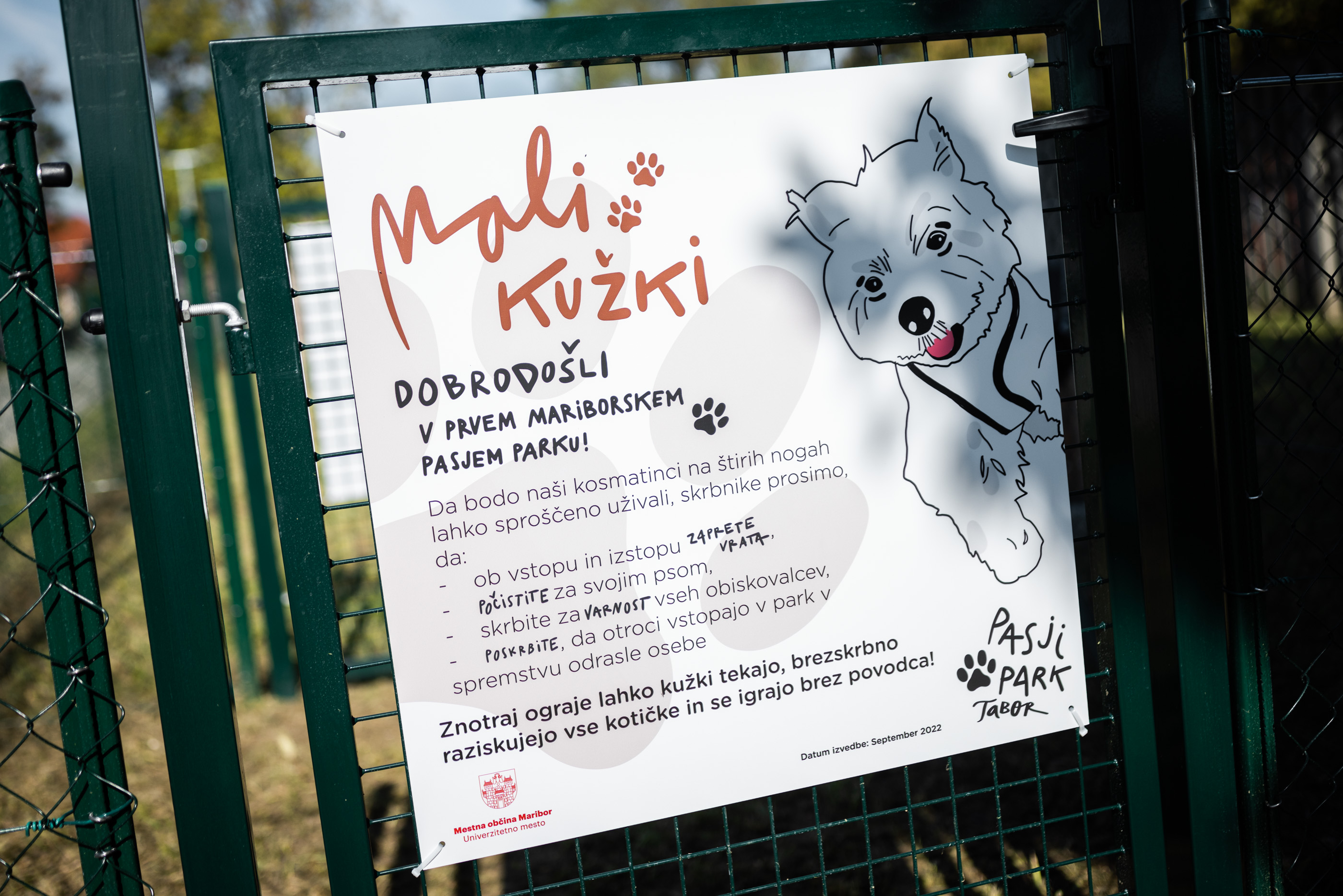 V mariborskem pasjem parku na Taboru je ločen prostor za male in velike kužke