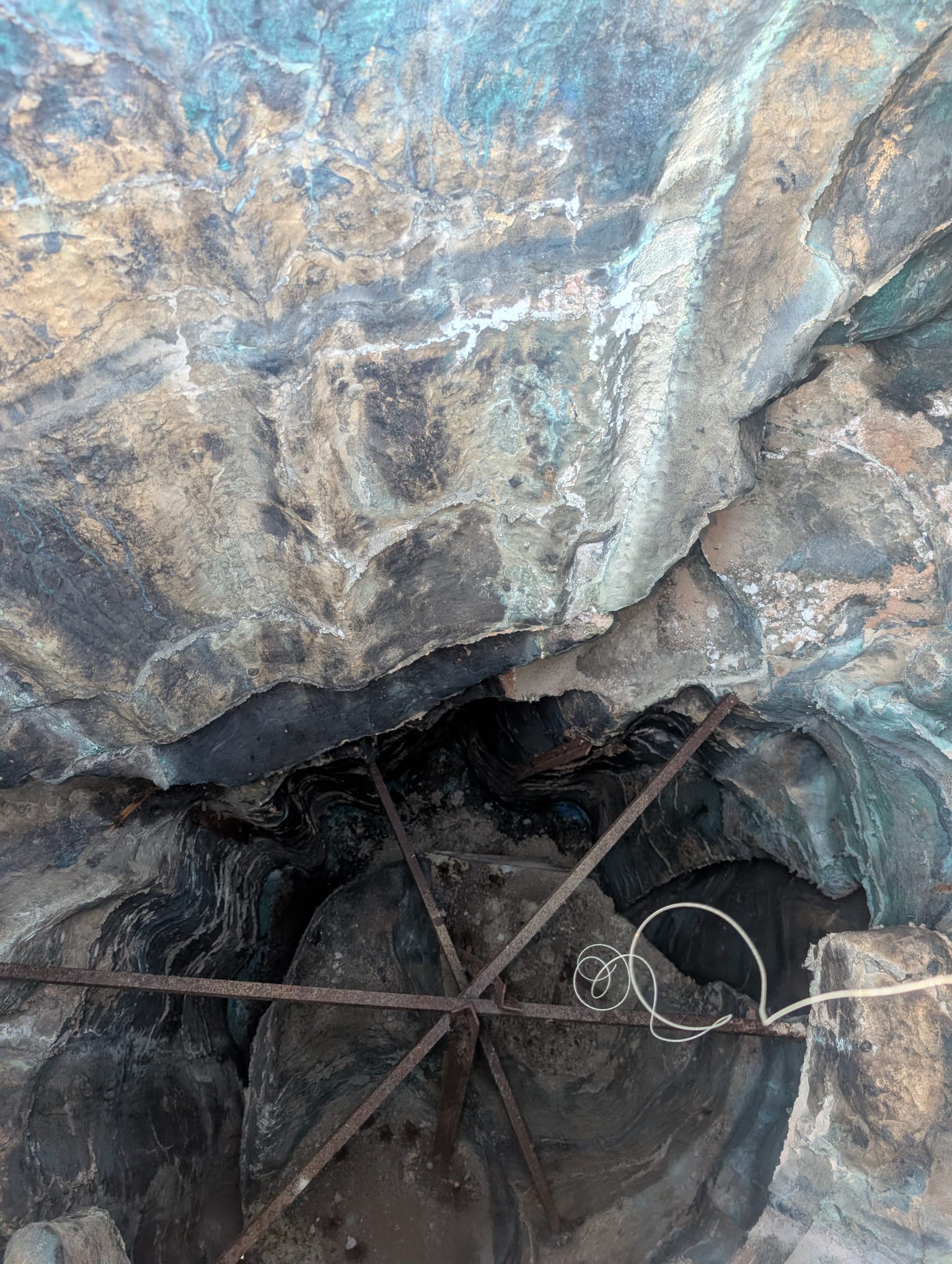 Obnova glave kipa Josipa Broza Tita v livarni Livartis