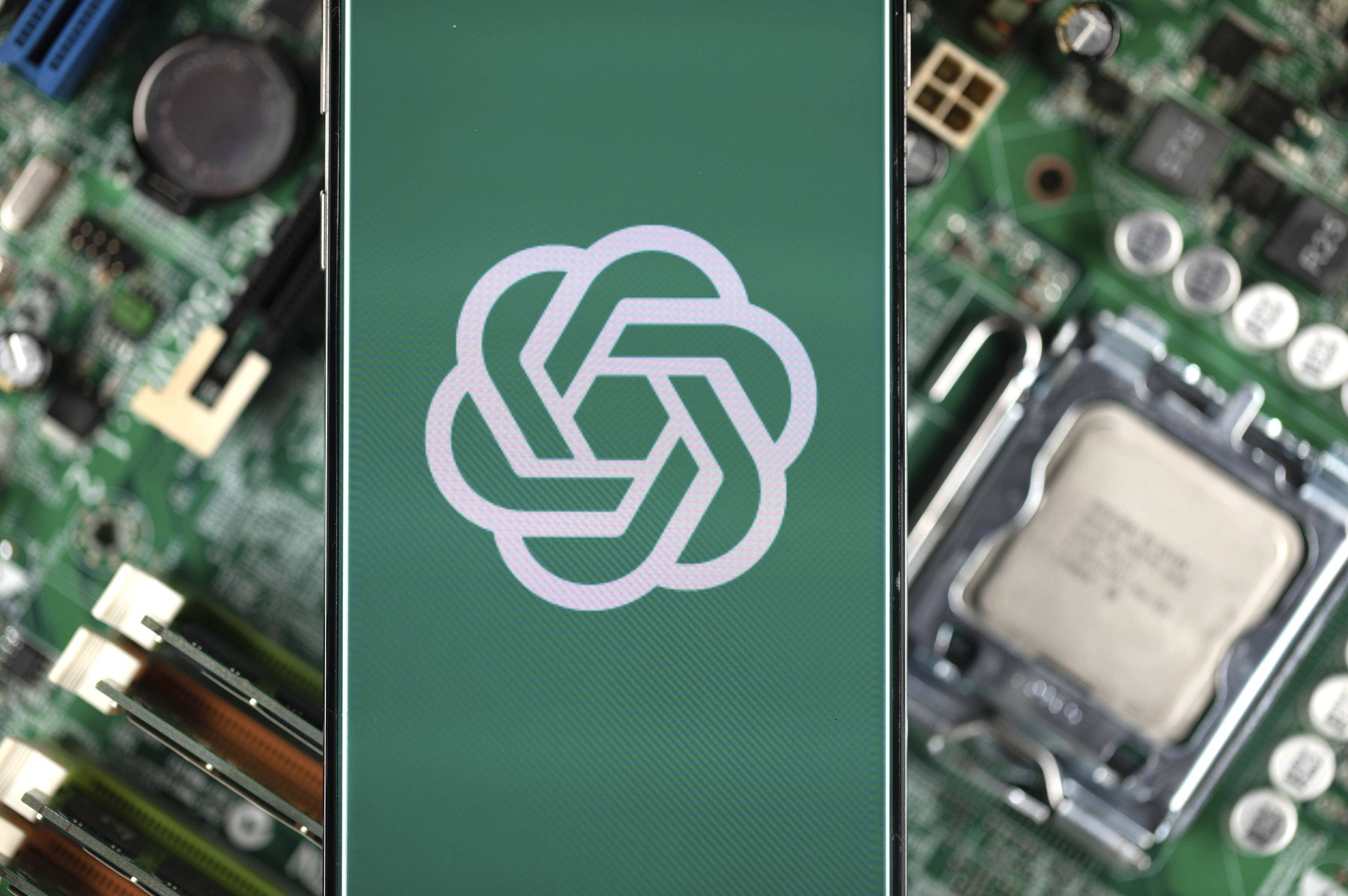 Zloraba umetne inteligence