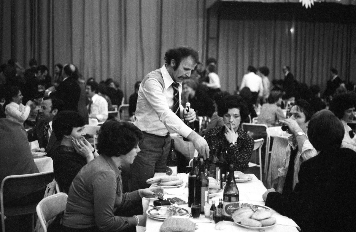 Silvestrovanje na Gospodarskem razstavišču. Ljubljana, december 1977.