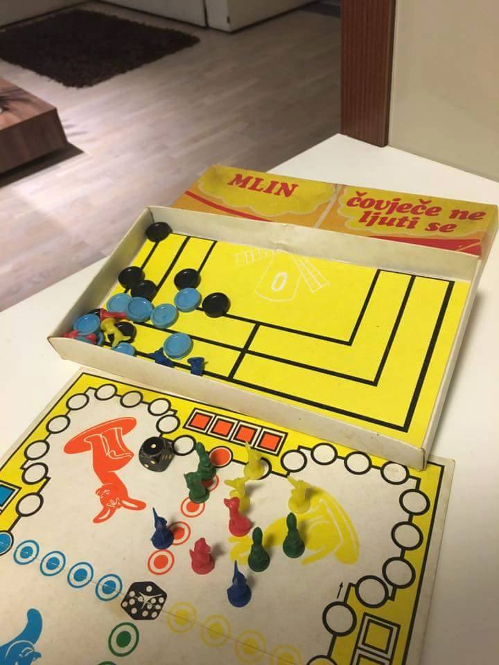 Človek ne jezi se je bil doma skoraj v vsakem domu